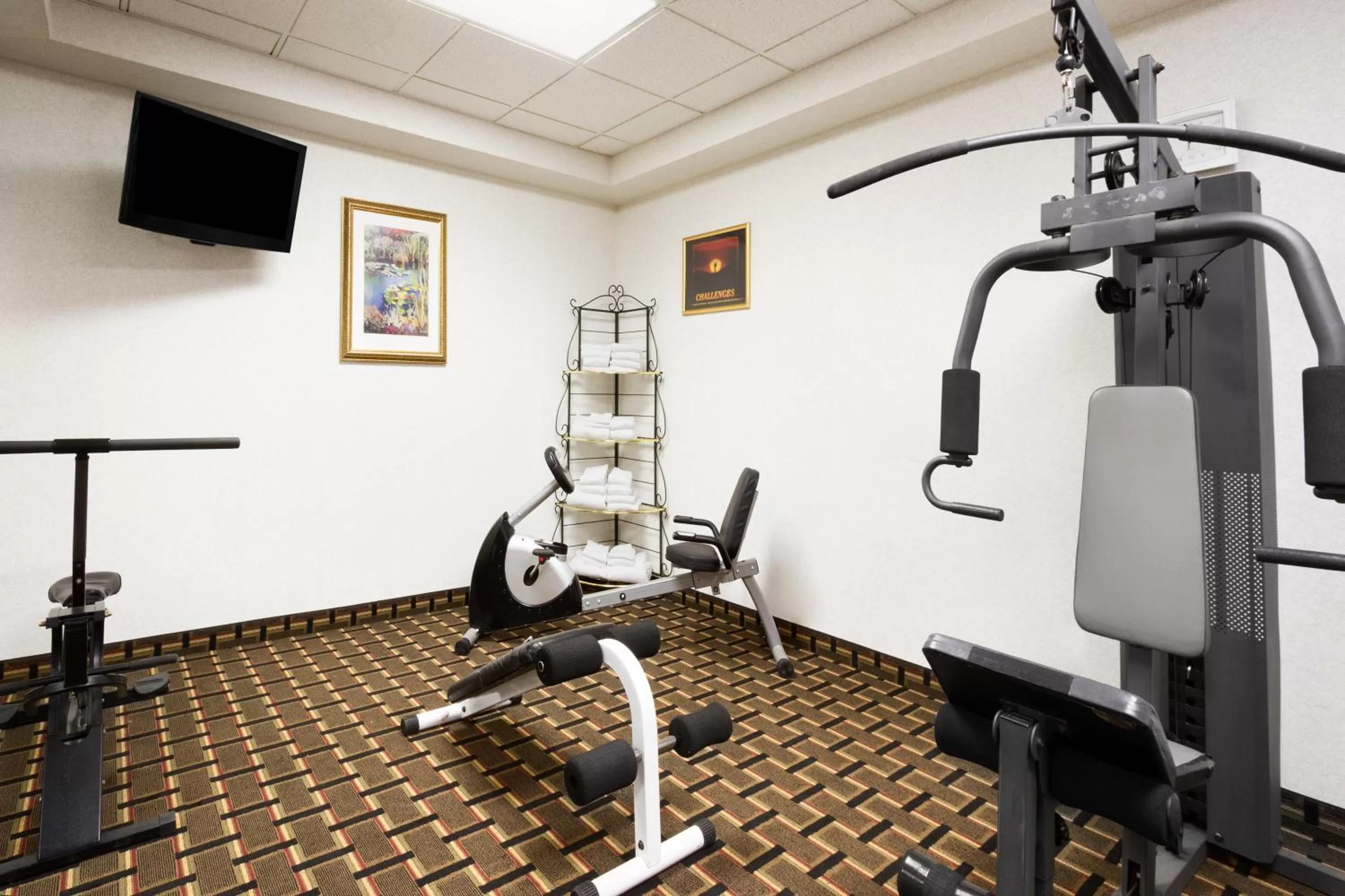 Fitness centre/facilities in Baymont by Wyndham Crossville