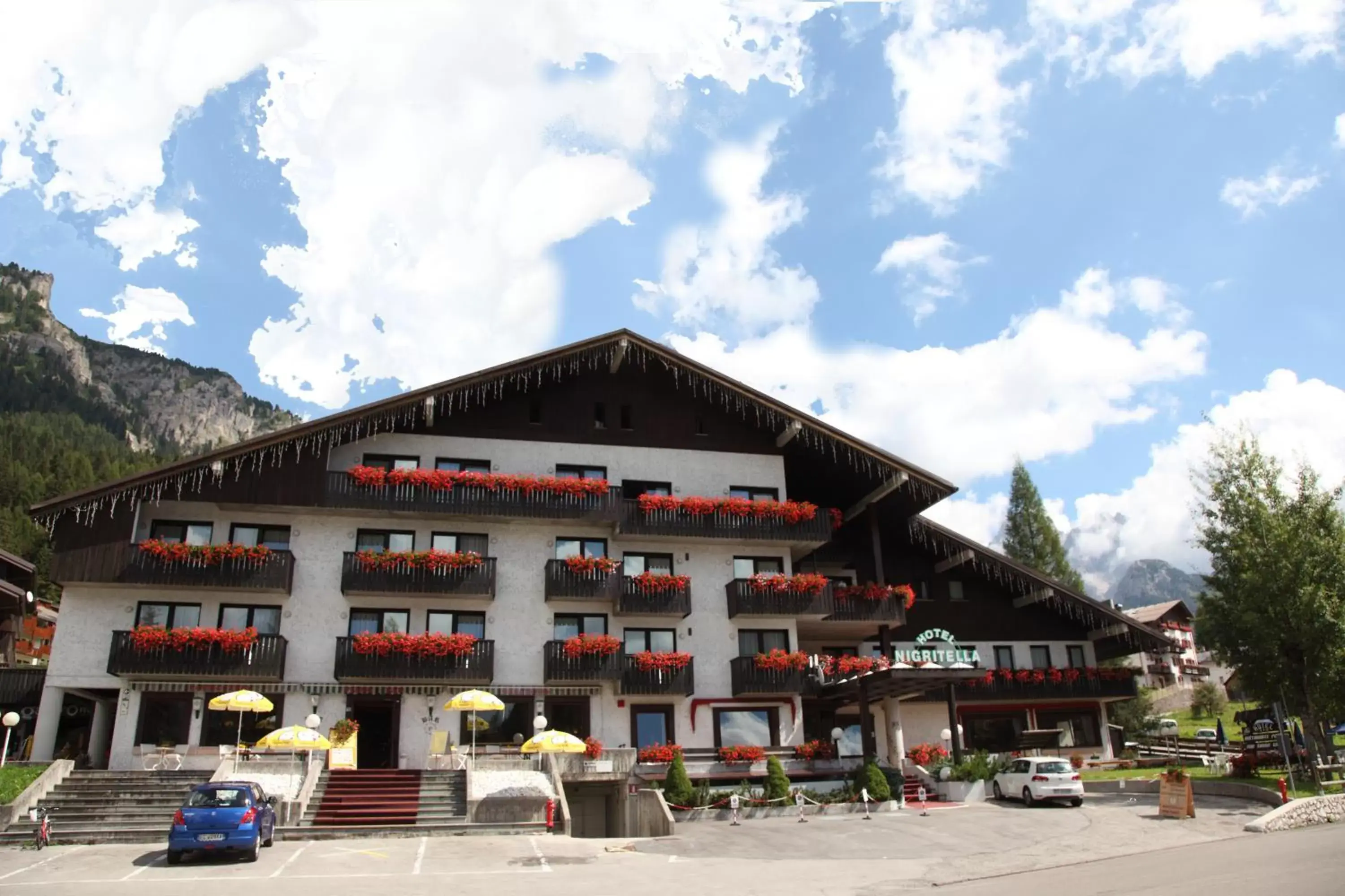 Facade/entrance in Hotel Nigritella