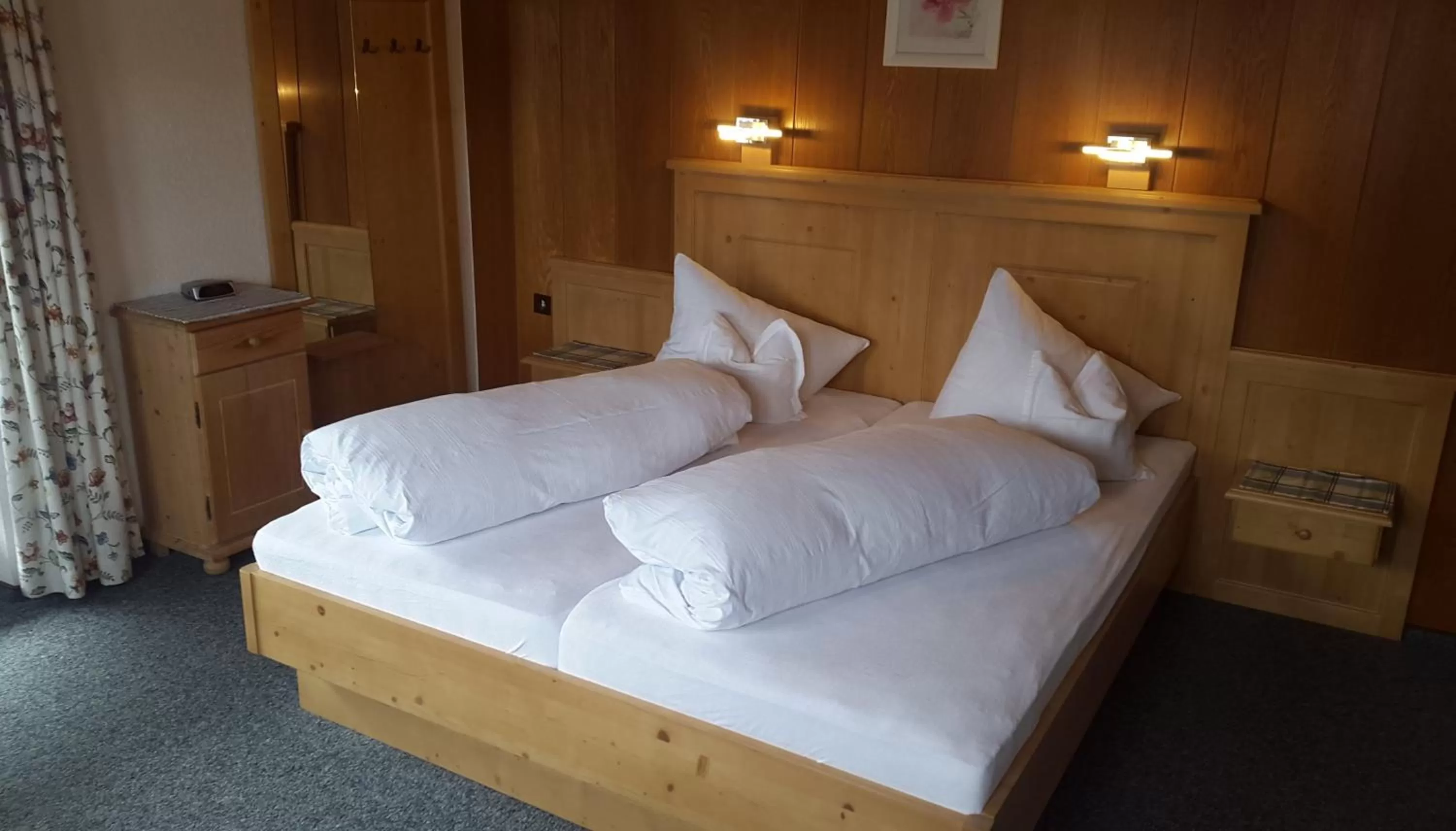 Bed in Gästehaus Inzeller Hof