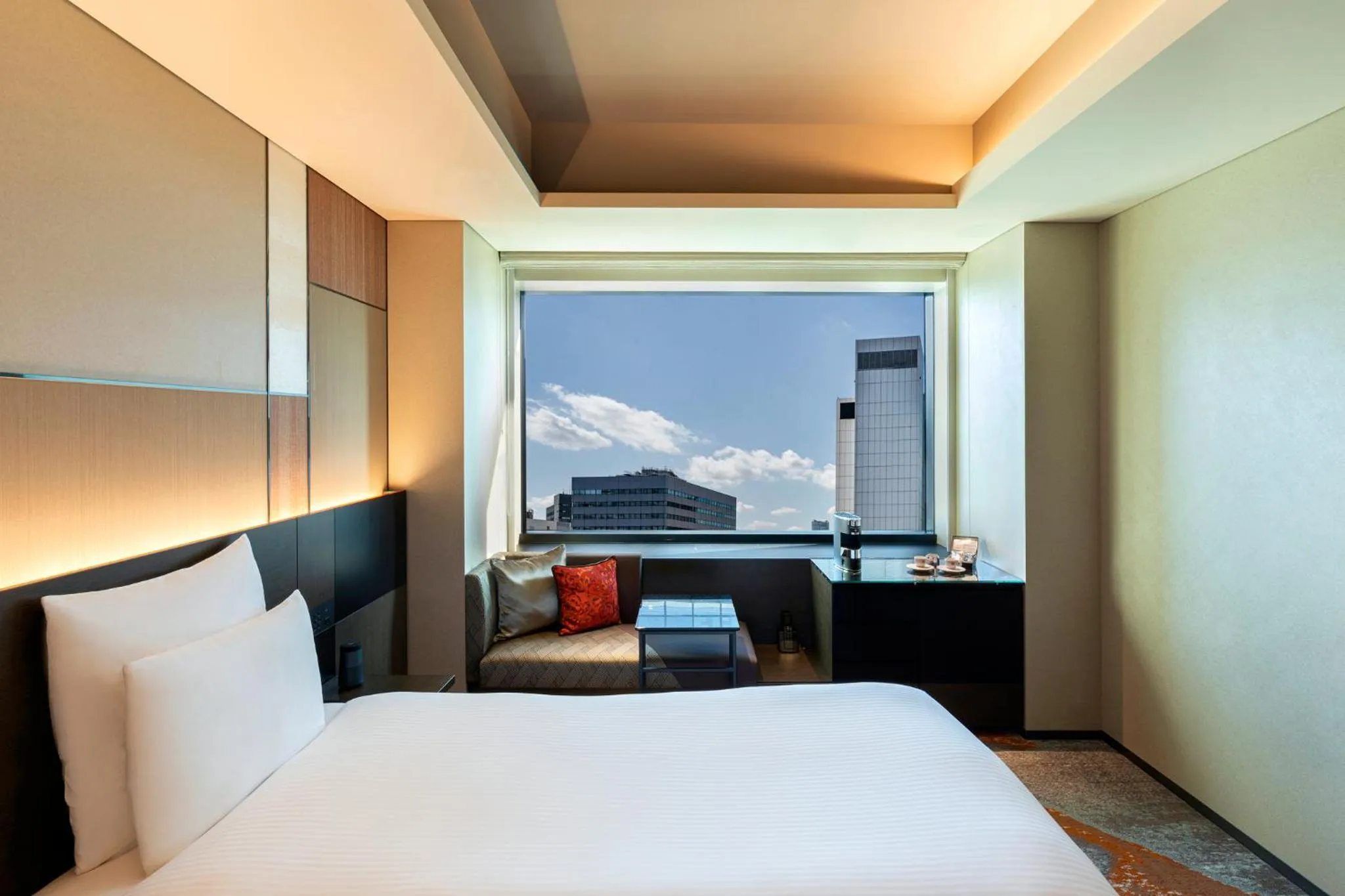 Bedroom, Bed in Pullman Tokyo Tamachi