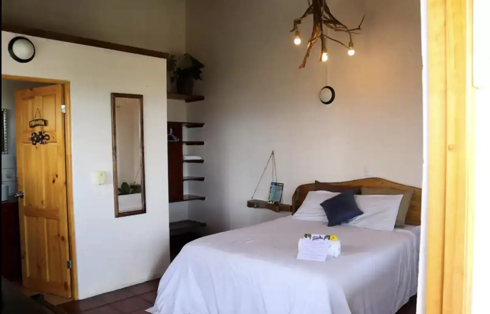 Photo of the whole room, Bed in Casa G - Manuel Antonio oceanview hotel