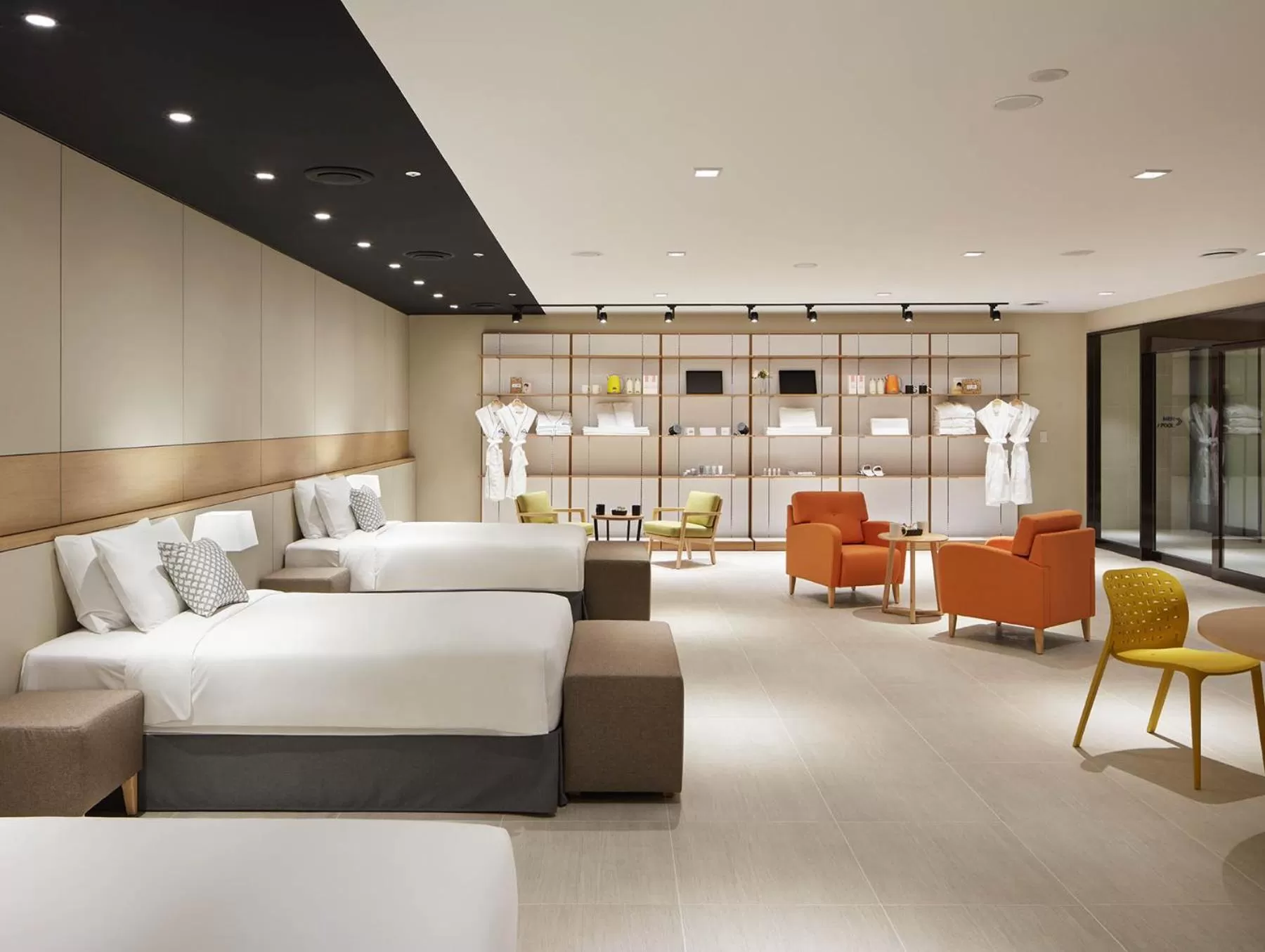 On-site shops in Days Hotel & Suites by Wyndham Incheon Airport