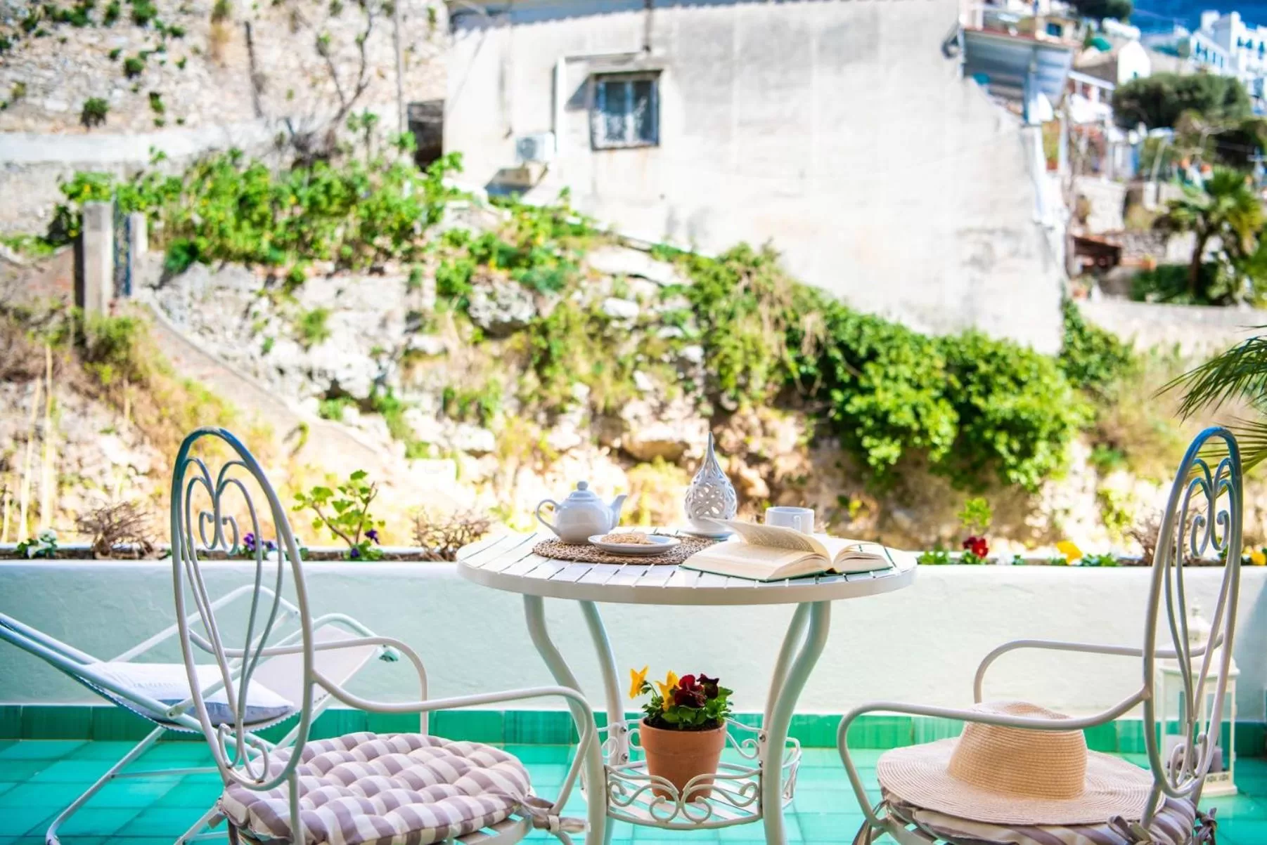 Property building in Casa Guadagno