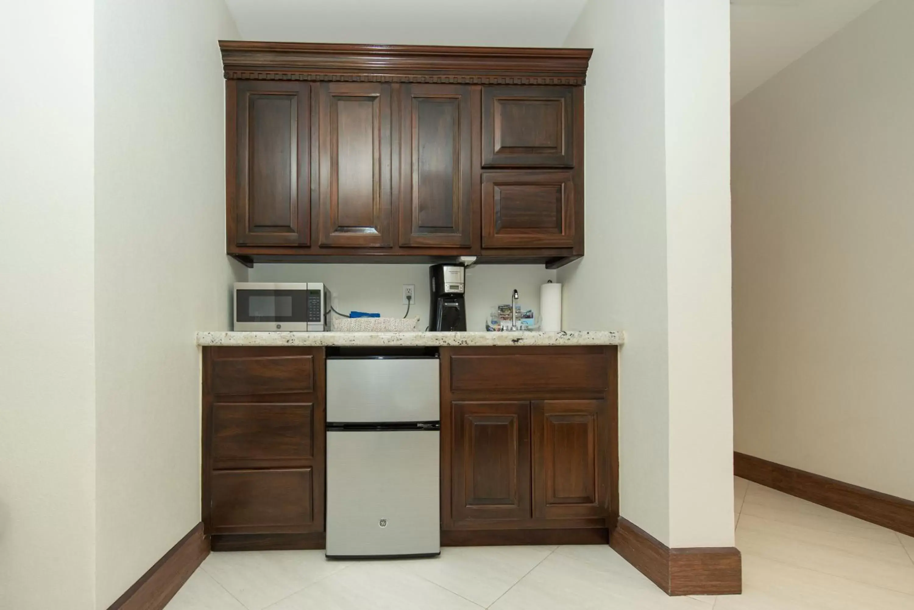 Kitchen or kitchenette, Kitchen/Kitchenette in Grand Caribe Belize