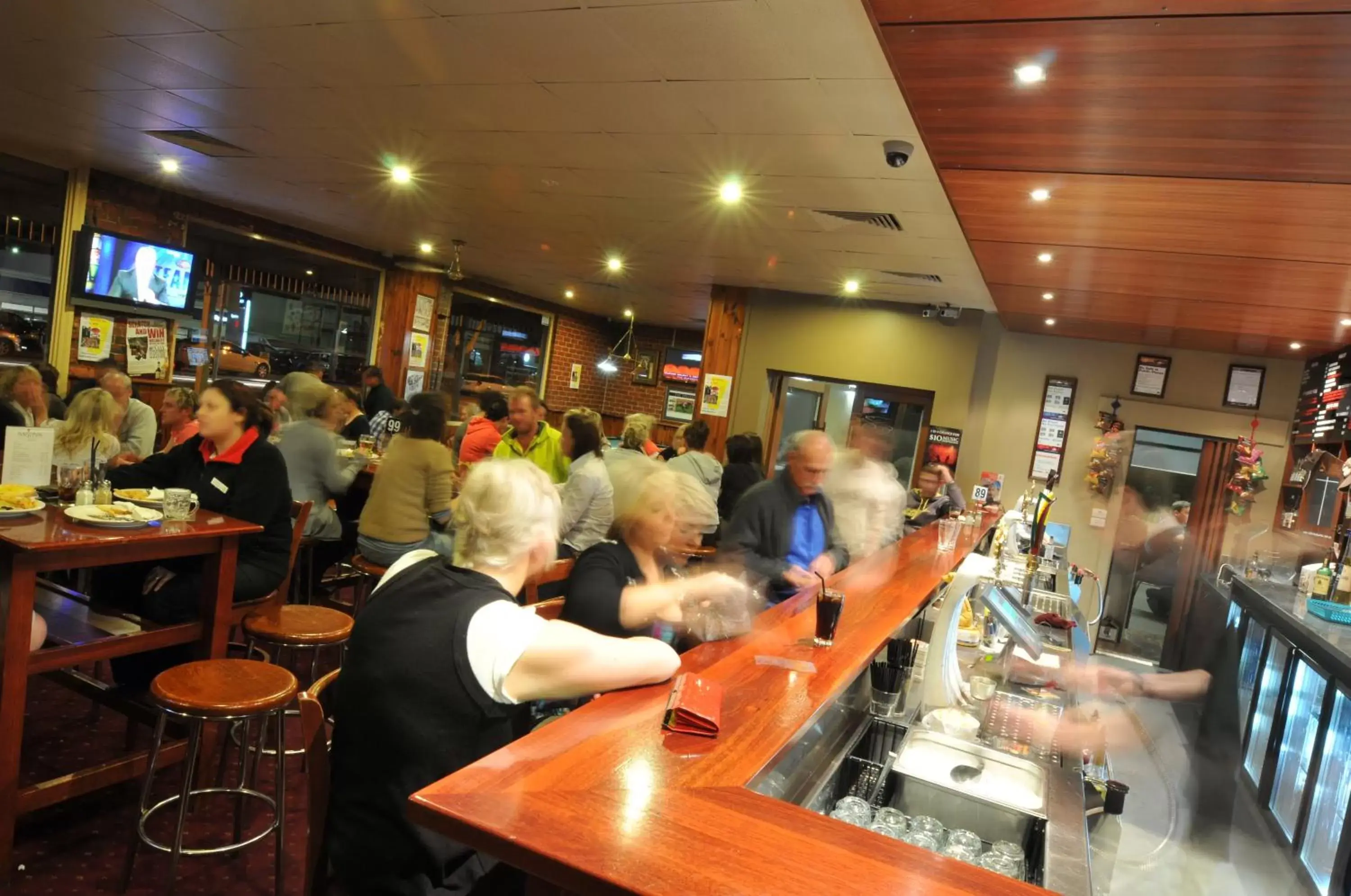 Lounge or bar, Restaurant/Places to Eat in National Hotel Complex Bendigo