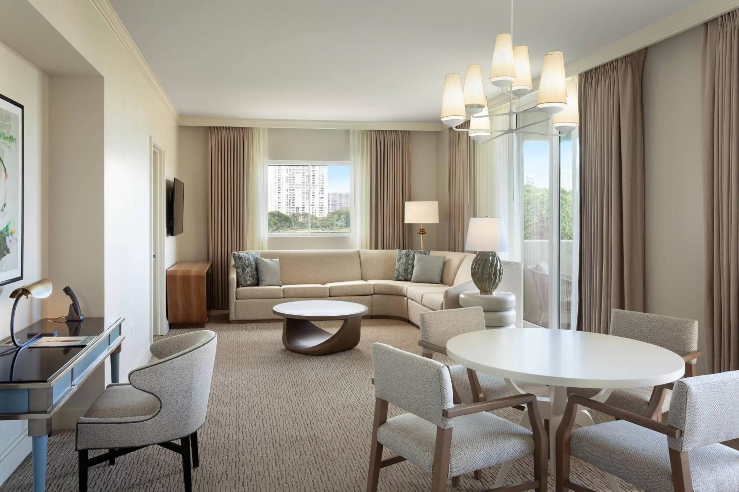 Living room in JW Marriott Miami Turnberry Resort & Spa