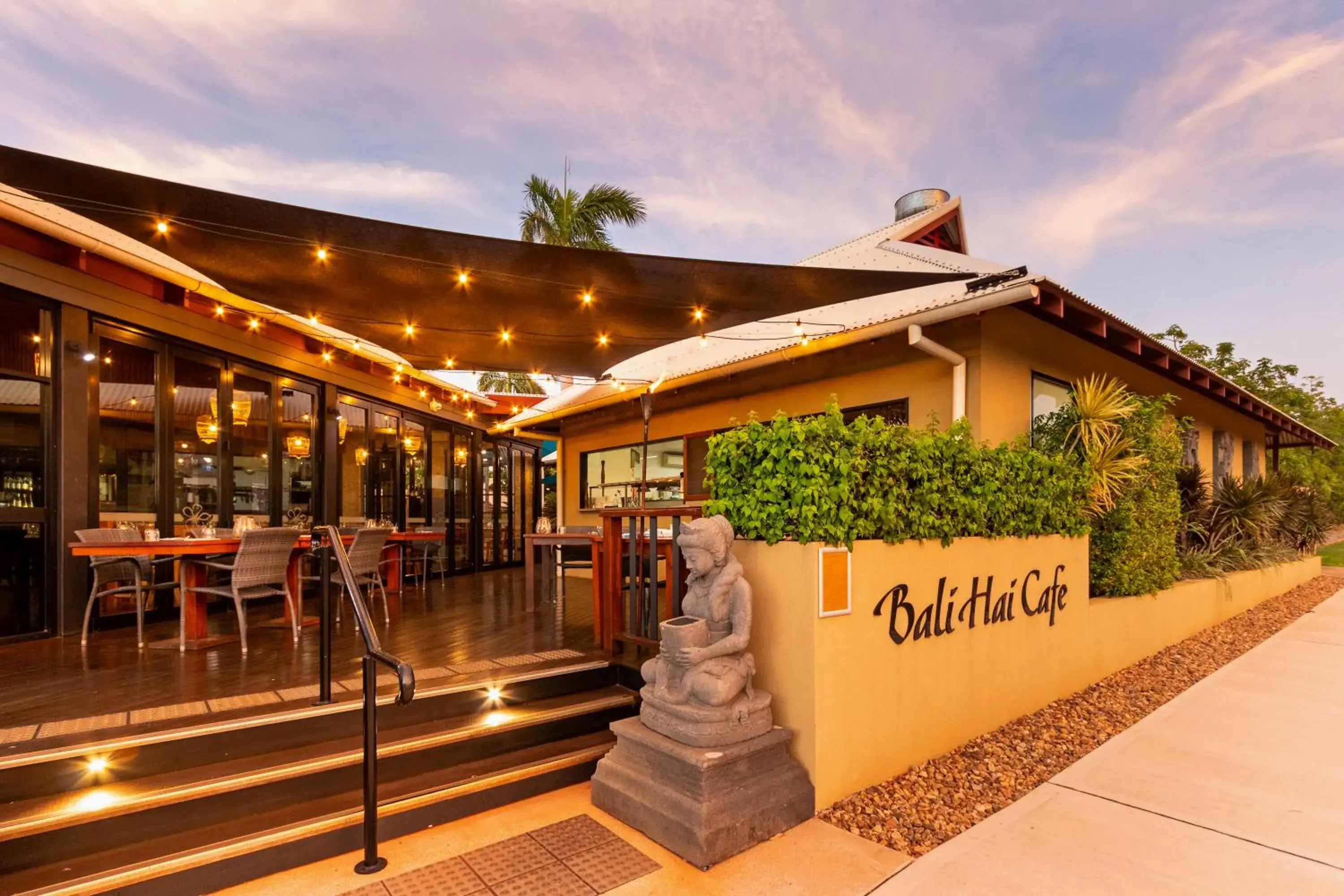 Restaurant/places to eat in Bali Hai Resort & Spa Restaurant/places to eat in Bali Hai Resort & Spa