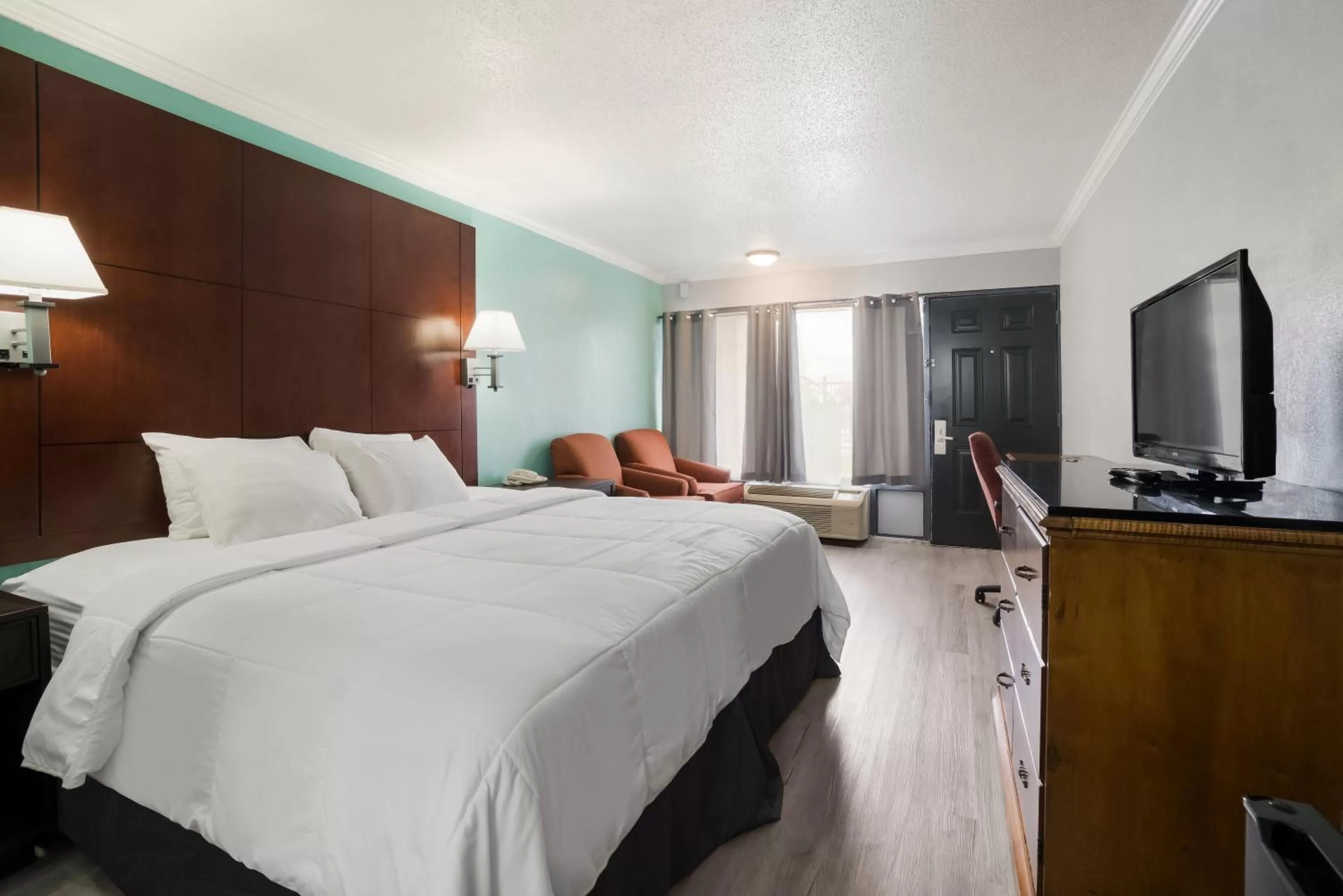 1 Queen Bed Accessible Non-Smoking in Americas Best Value Inn and Suites Blytheville by Sonesta
