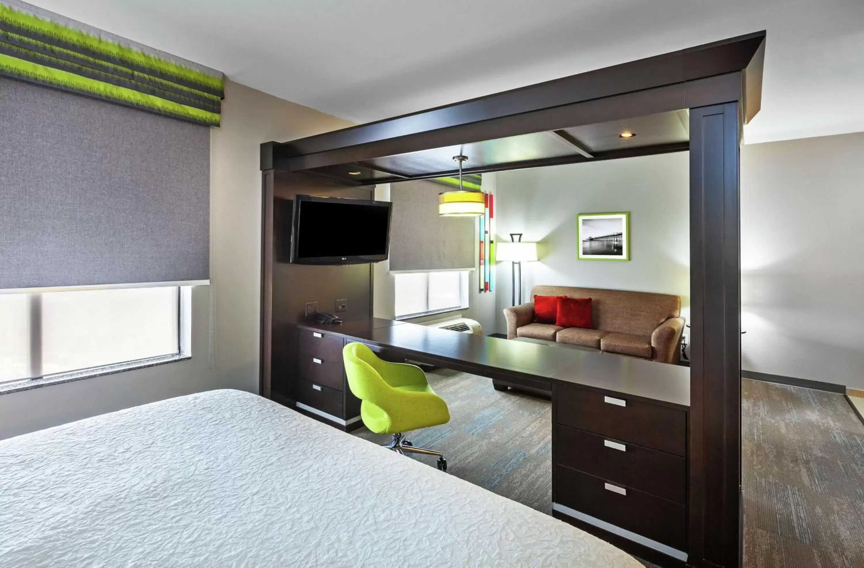 Bedroom, Bed in Hampton Inn & Suites Houston/League City