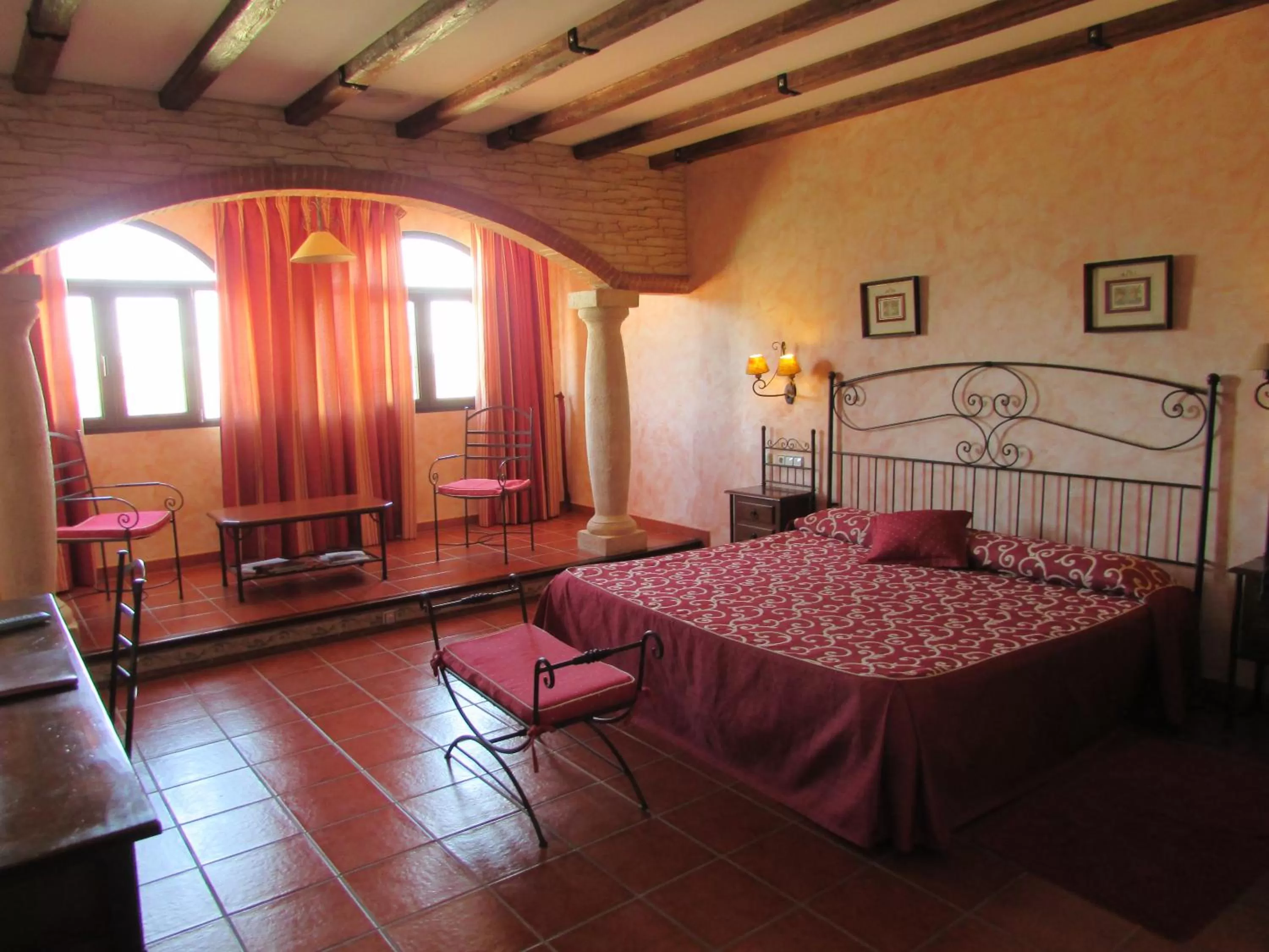 Bed in Hotel Real Castillo