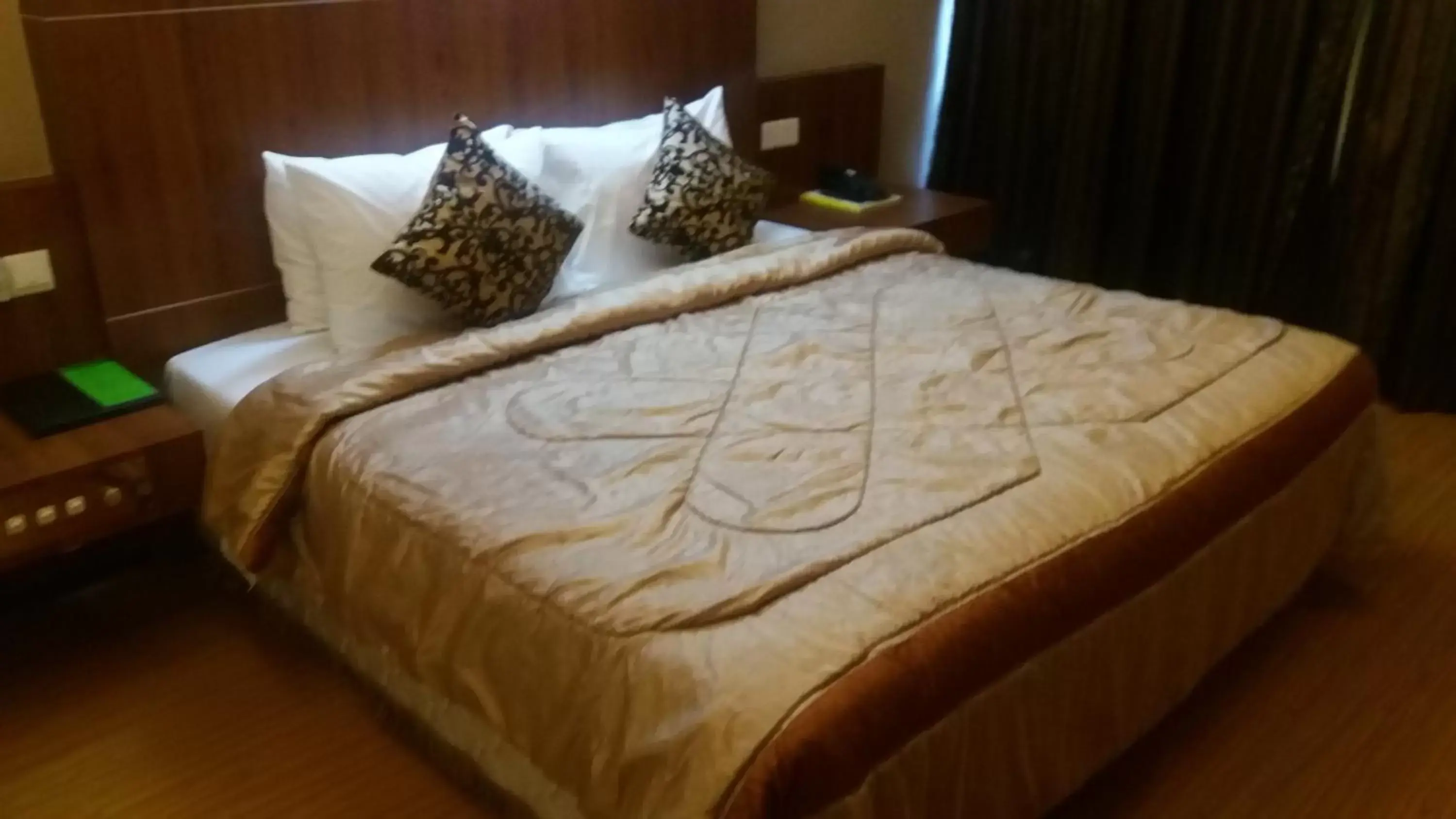 Bedroom, Bed in Penview Hotel