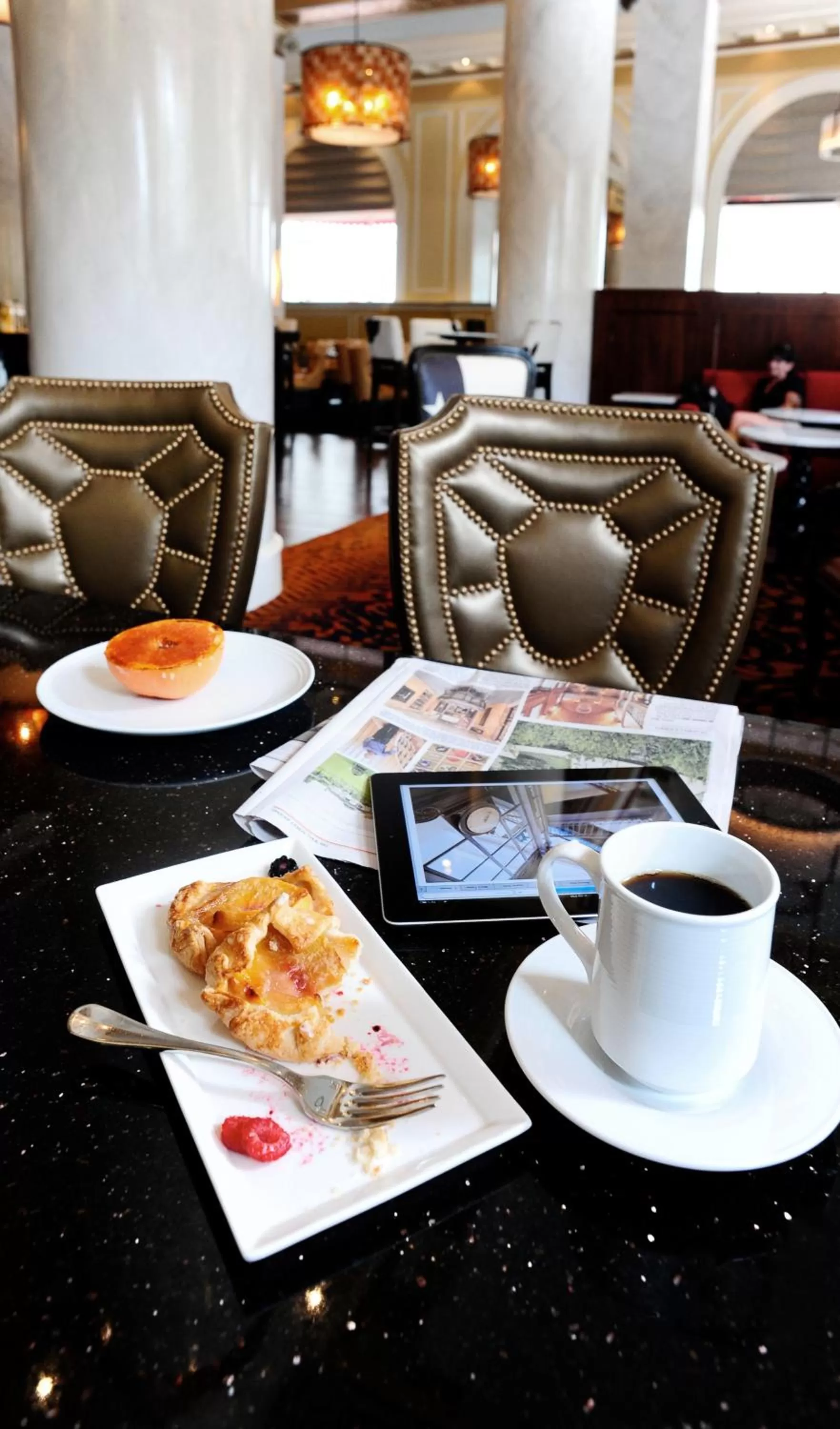 Breakfast in Hotel ICON, Autograph Collection