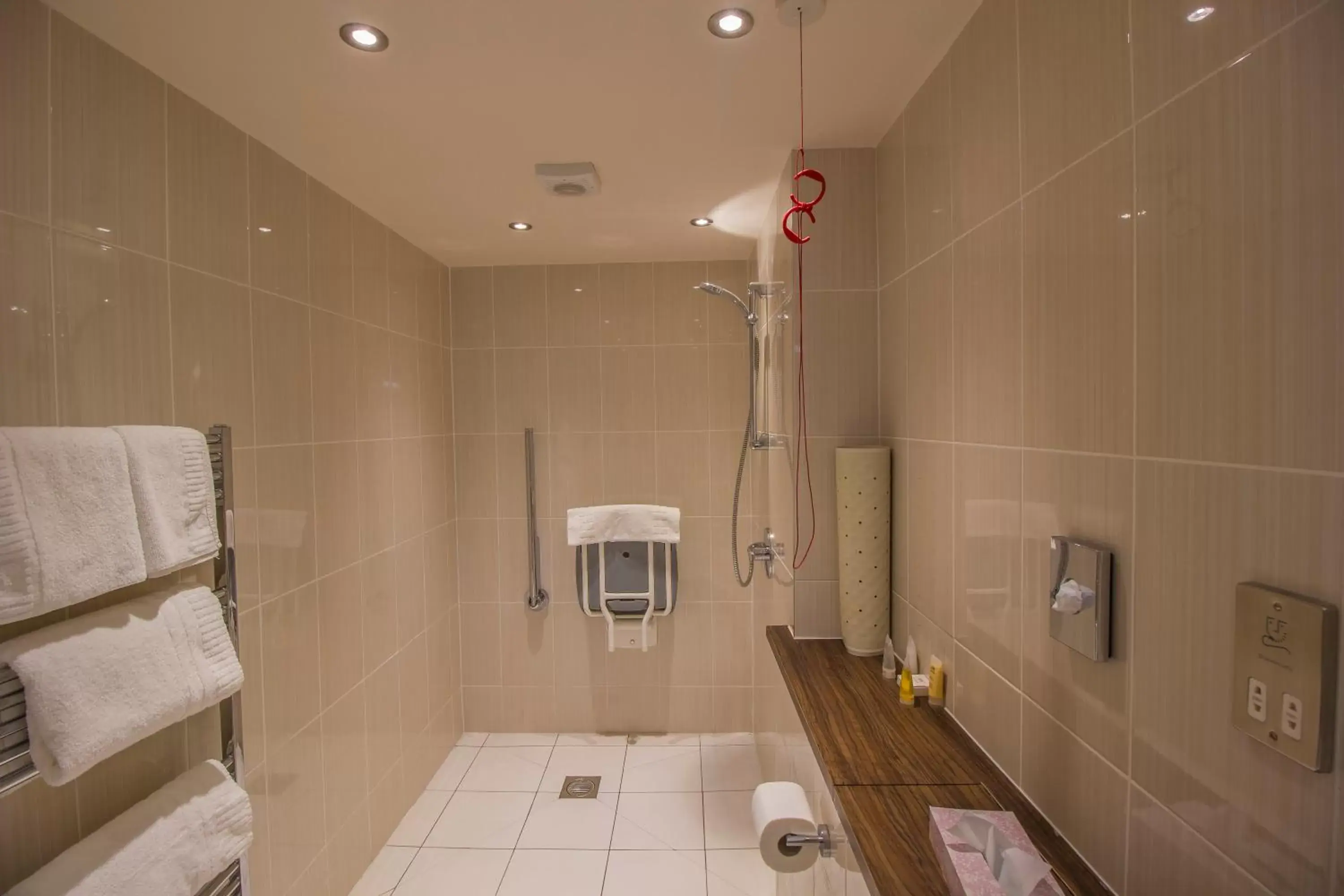 Bathroom in The Three Swans Hotel, Market Harborough, Leicestershire