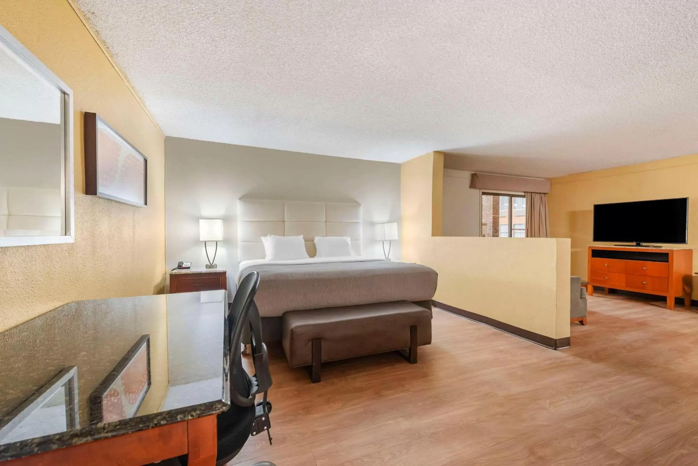 Bedroom in Quality Inn & Suites Alamosa