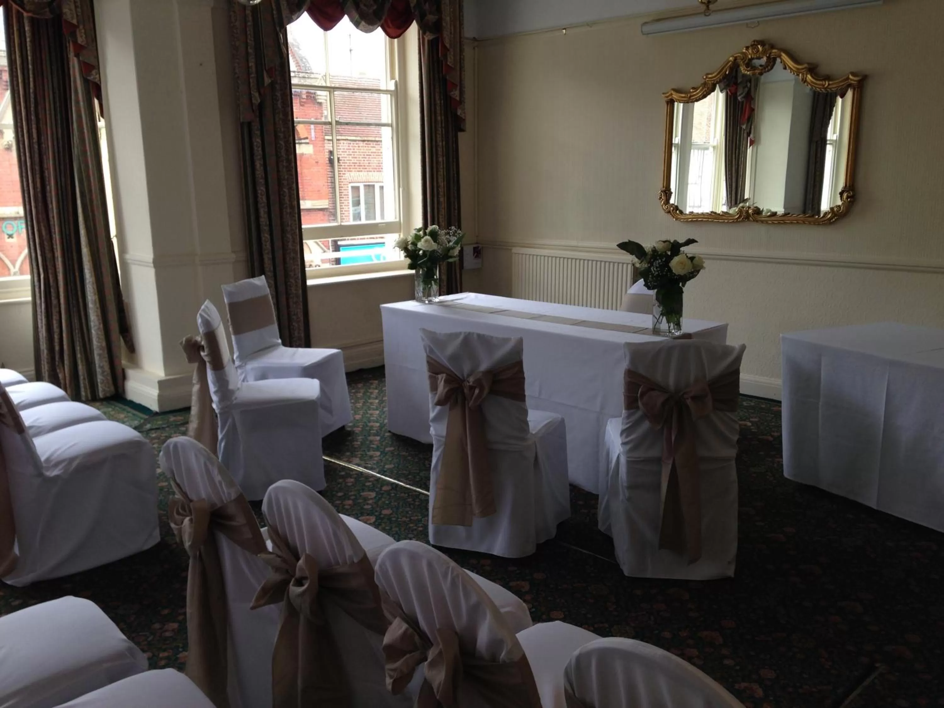 Banquet/Function facilities in Swan Revived Hotel