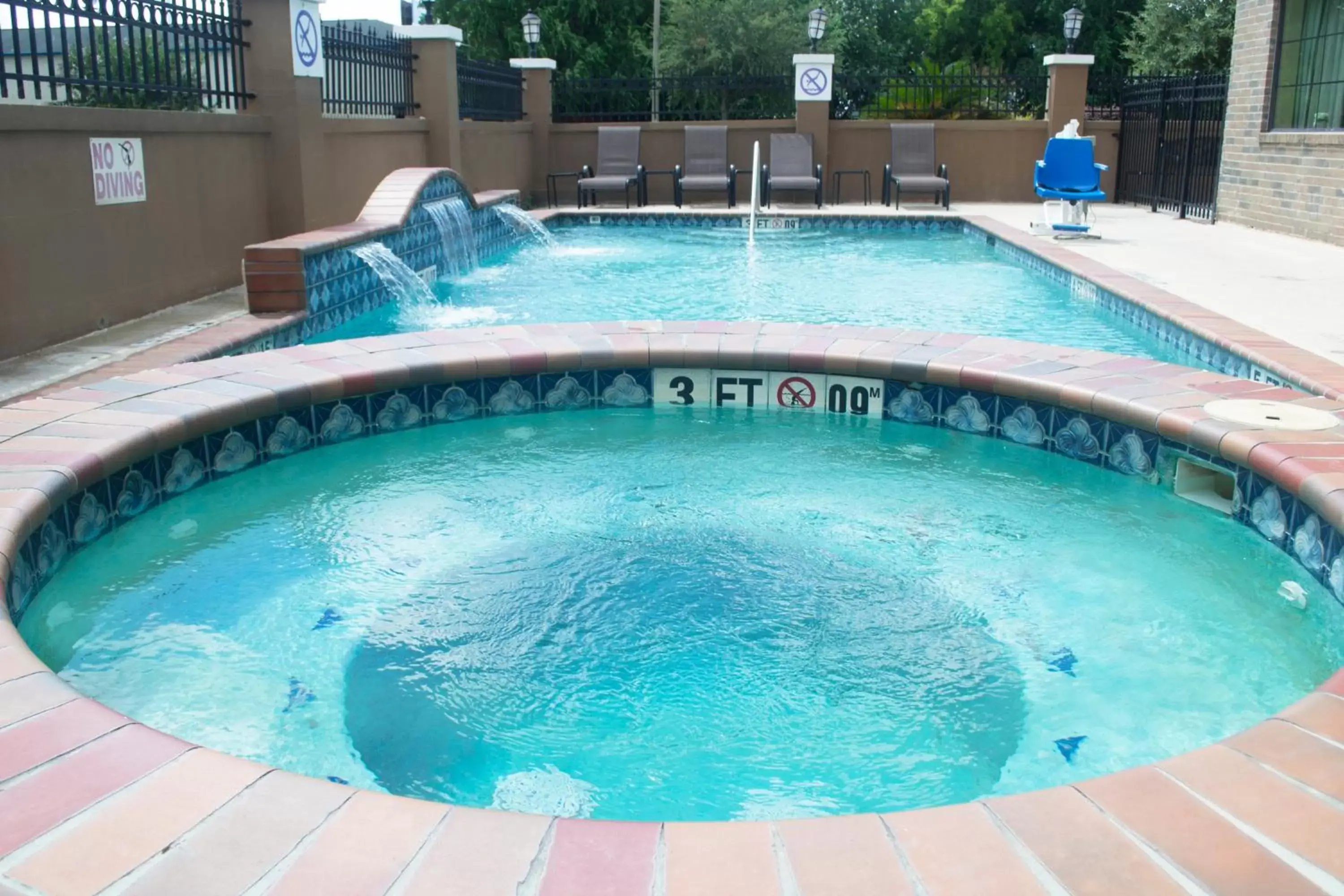 Spa and wellness centre/facilities, Swimming Pool in Extended Stay America Suites - Baytown