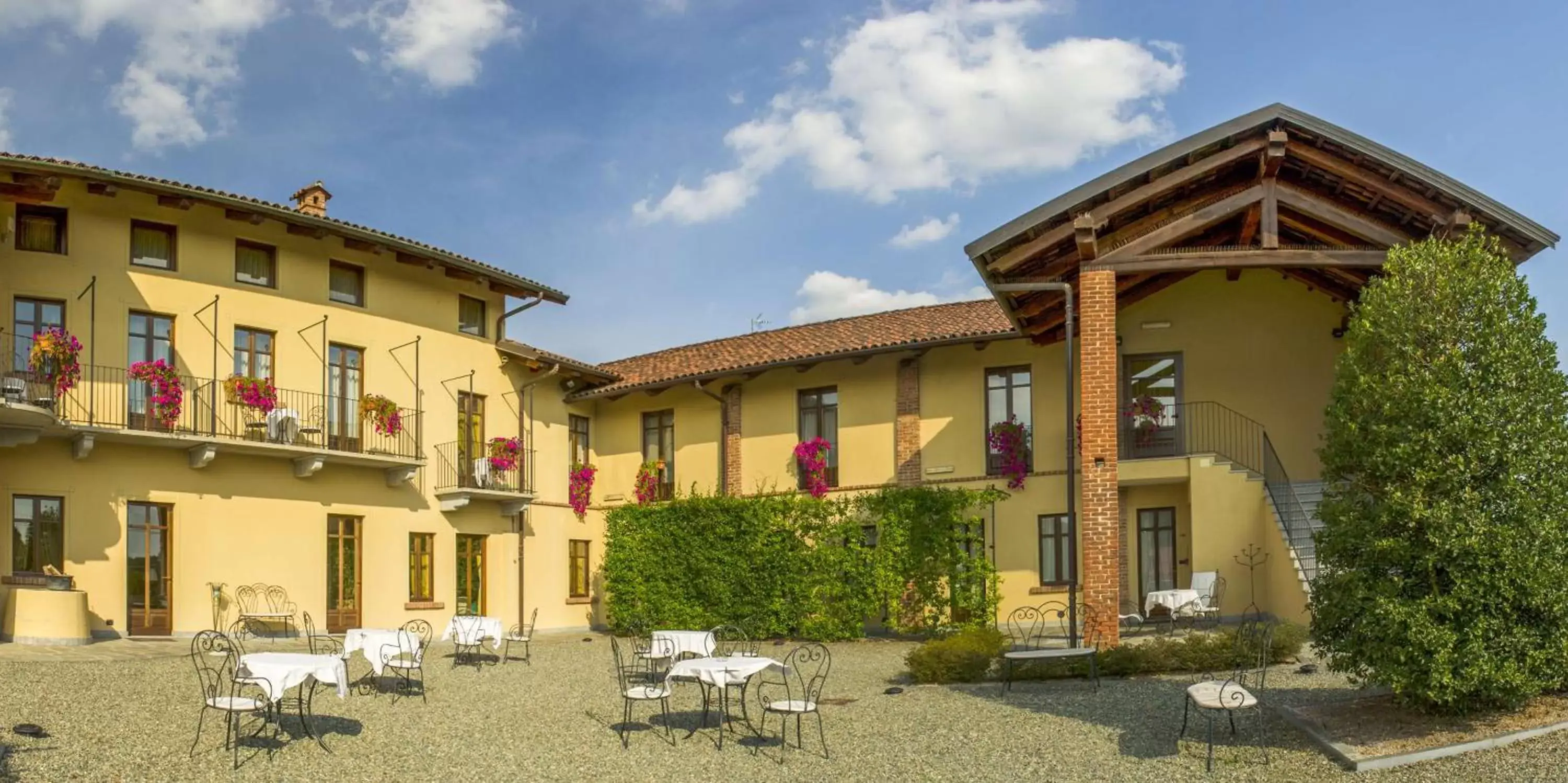 Property Building in Best Western Plus Hotel Le Rondini