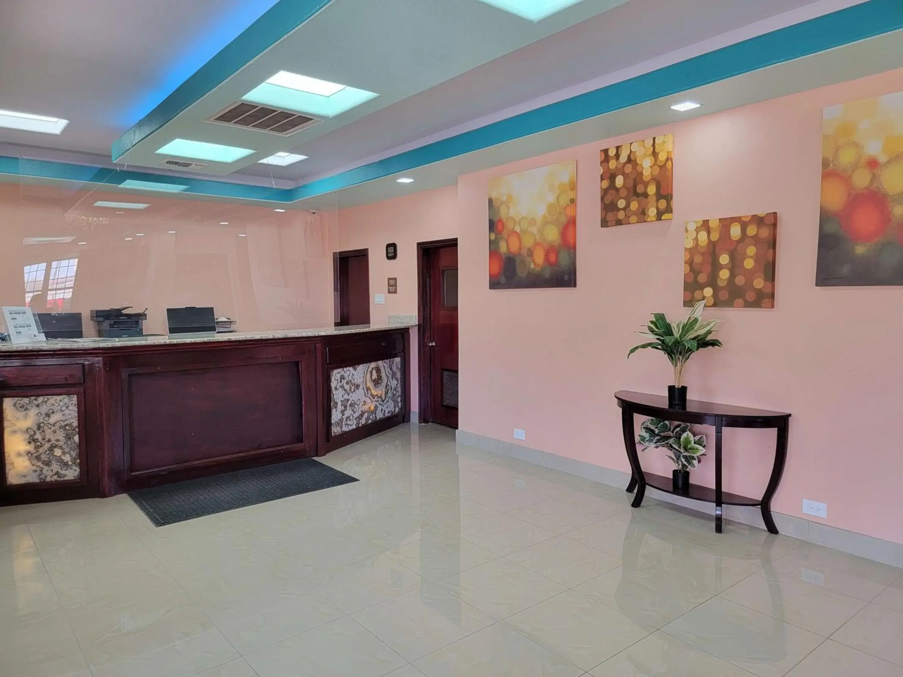 Lobby or reception, Lobby/Reception in SureStay Plus Hotel by Best Western Odessa