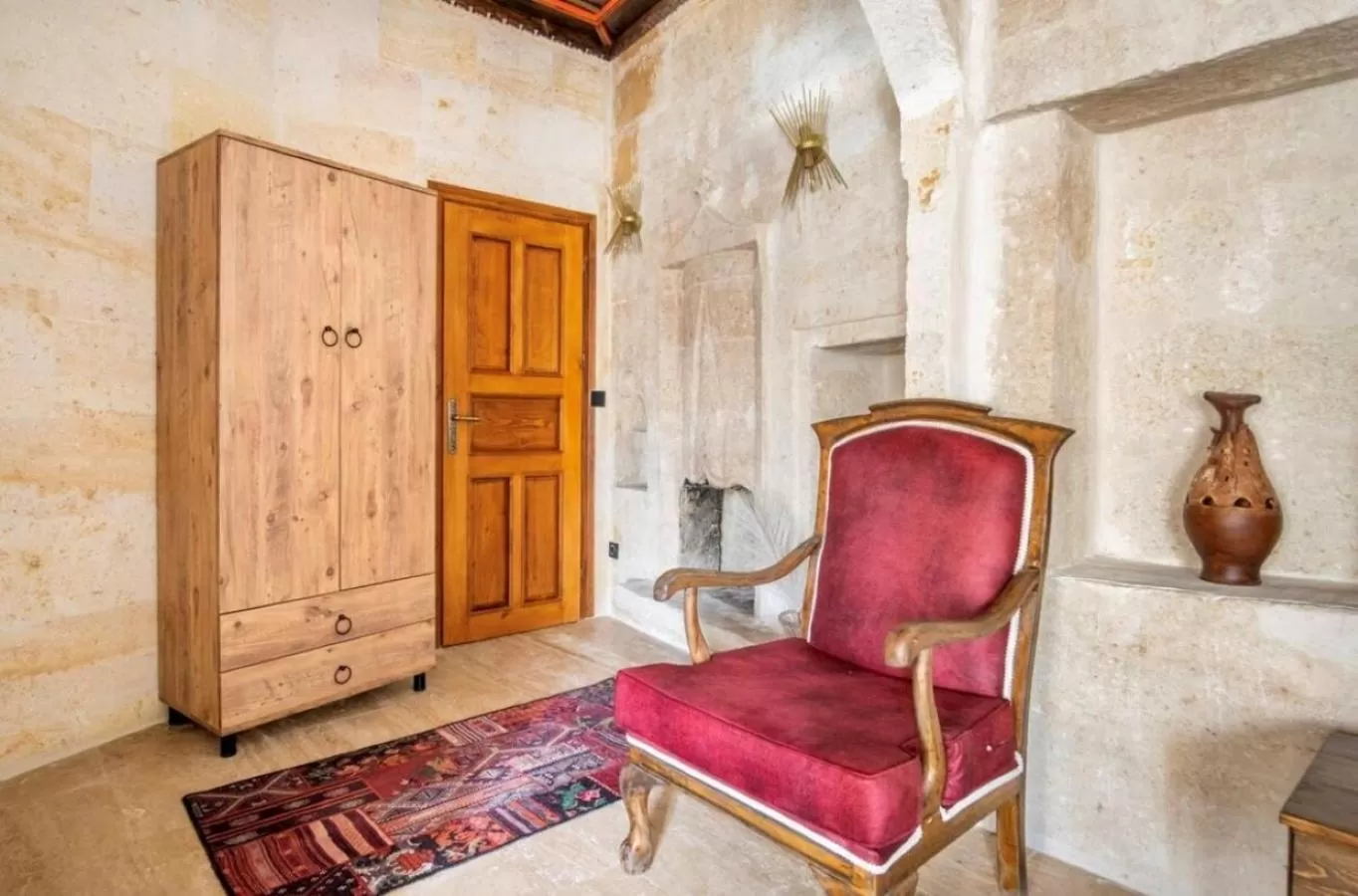 Seating area in Uzay Cave Suite Hotel