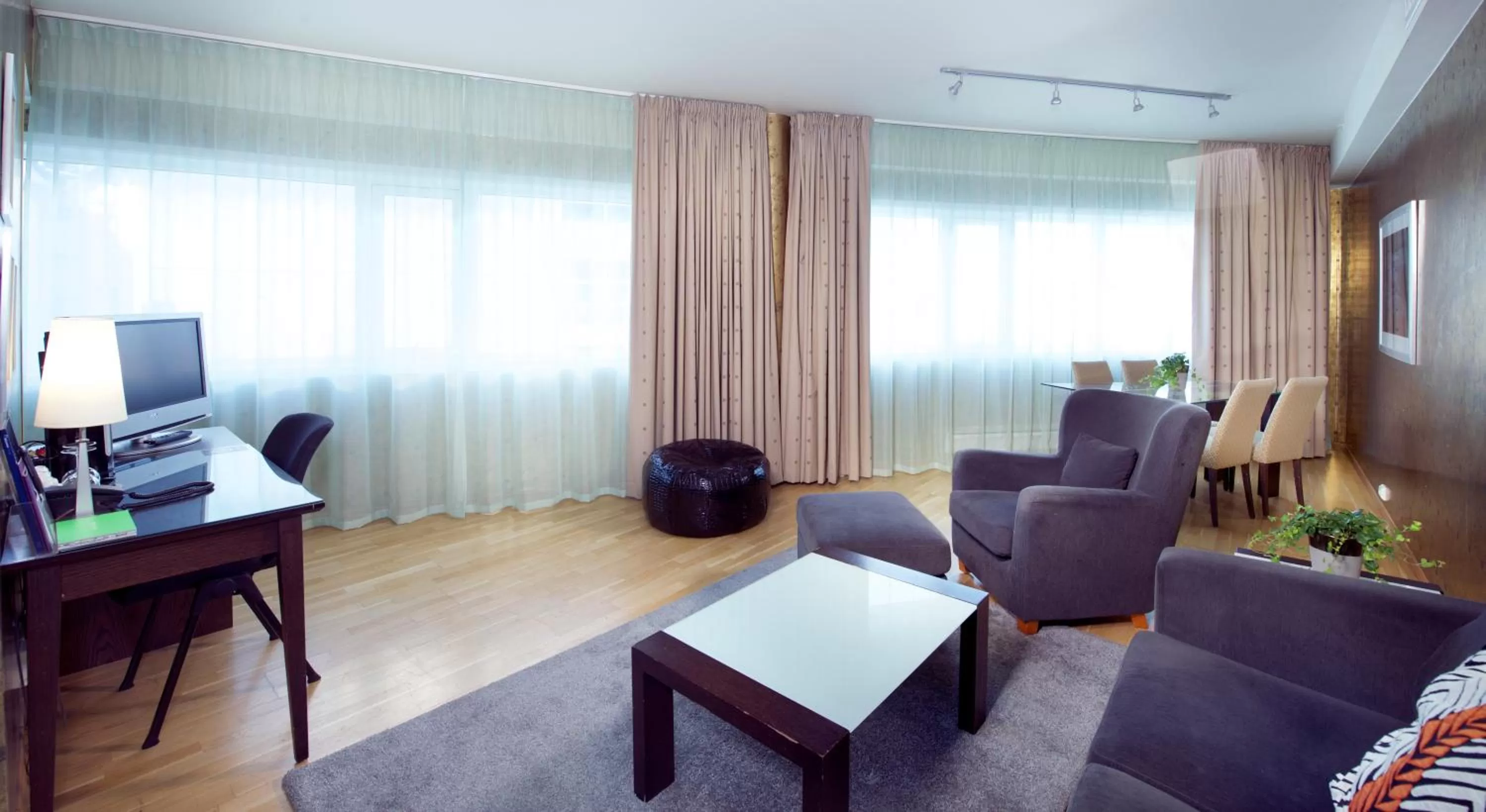 Photo of the whole room in Home Hotel Aurora