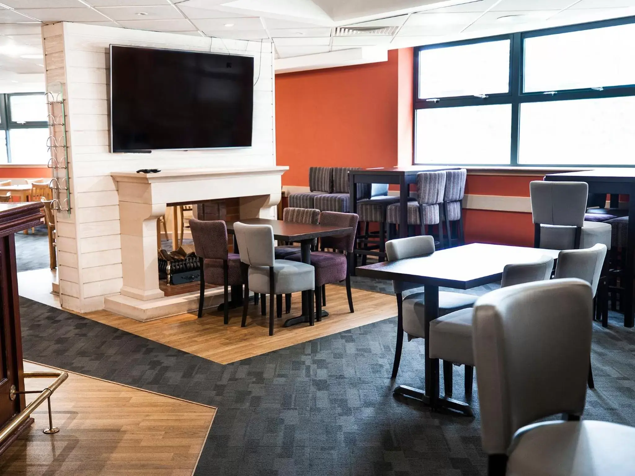 Lounge or bar, Lounge/Bar in Campanile Hotel Glasgow SECC Hydro
