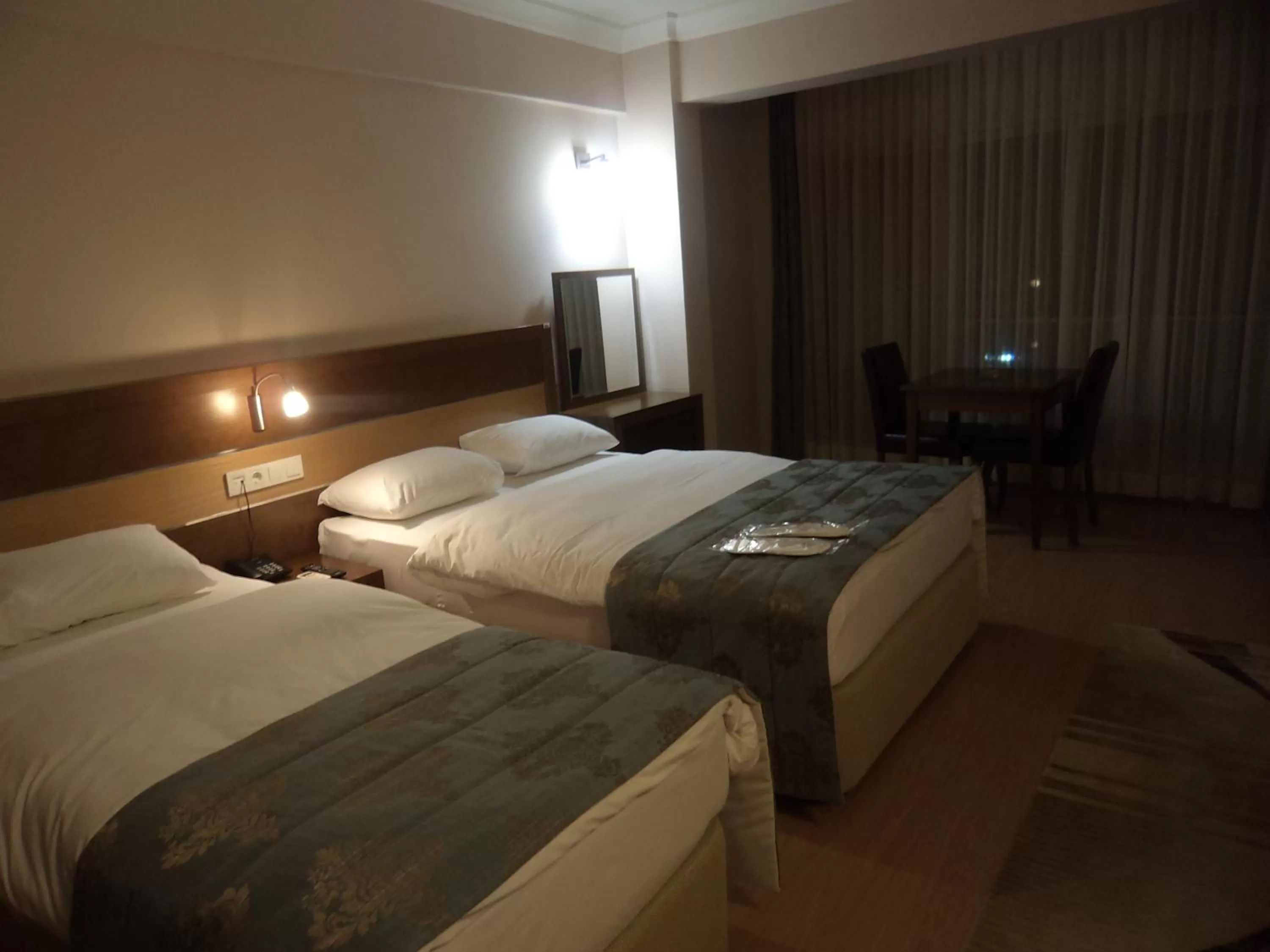 Photo of the whole room in Perla Hotel