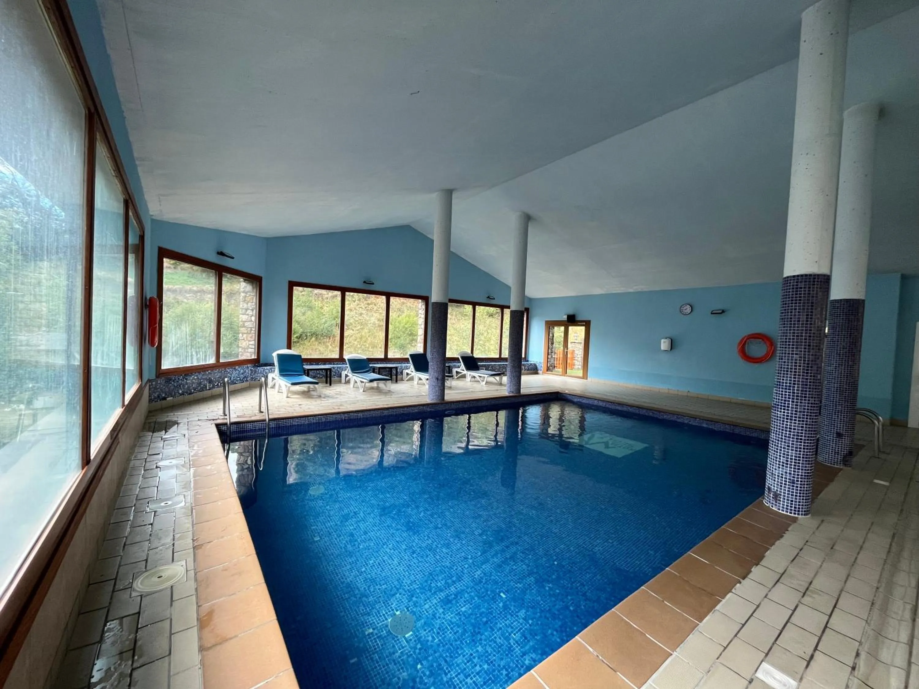 Swimming Pool in Wuau! Hotel Segle XX