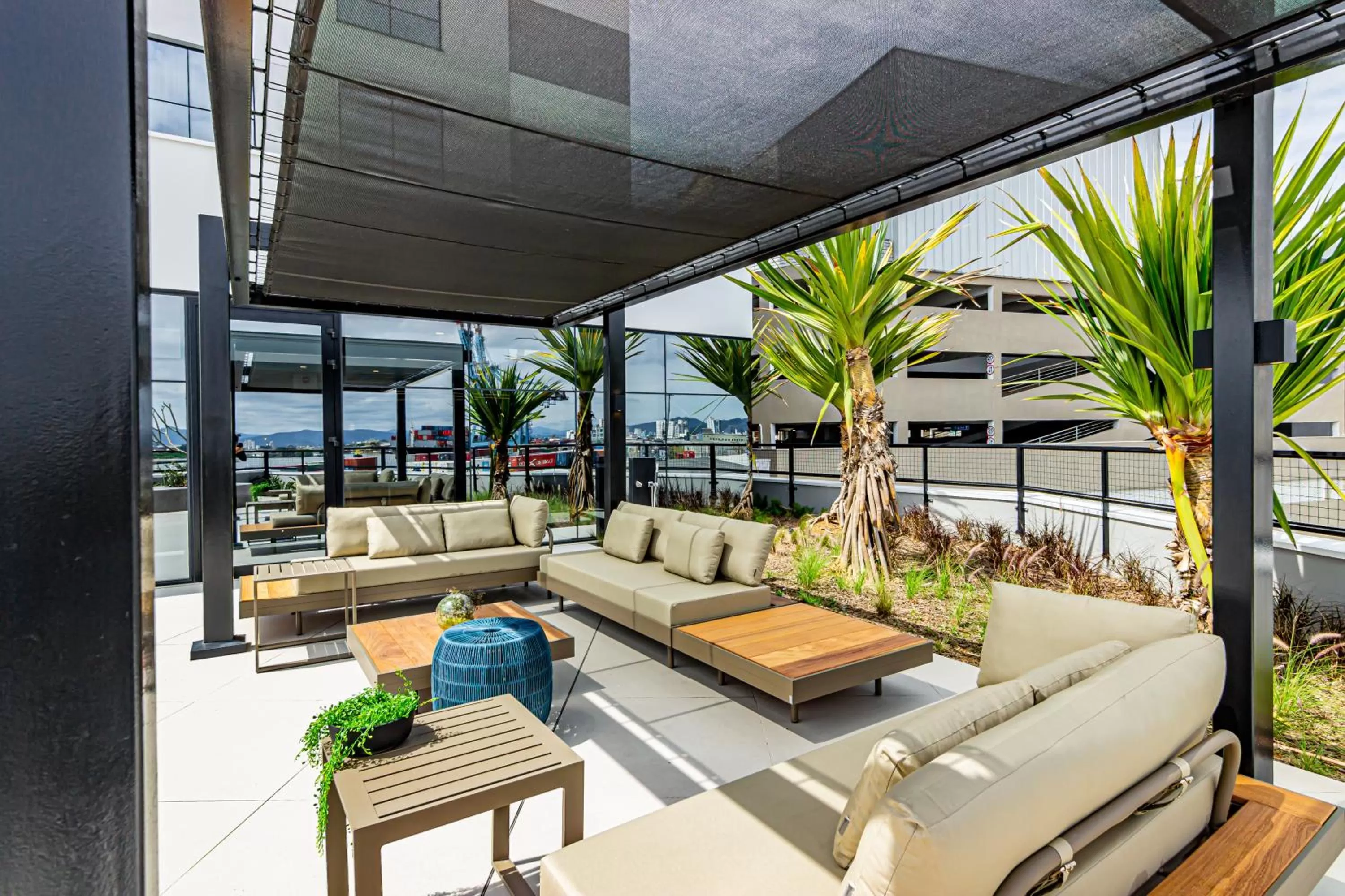 Patio in Mercure Itajai Navegantes