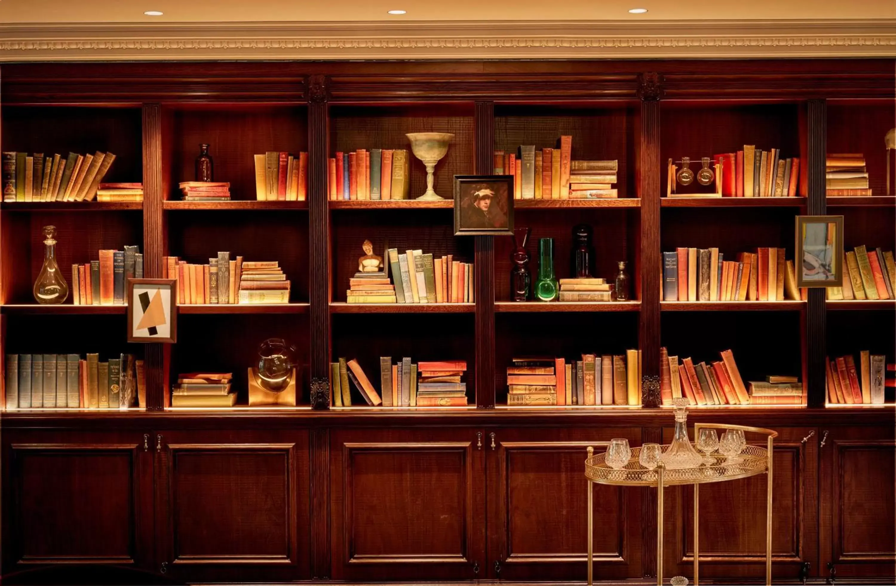 Lobby or reception, Library in 100 Queen’s Gate Hotel London, Curio Collection by Hilton