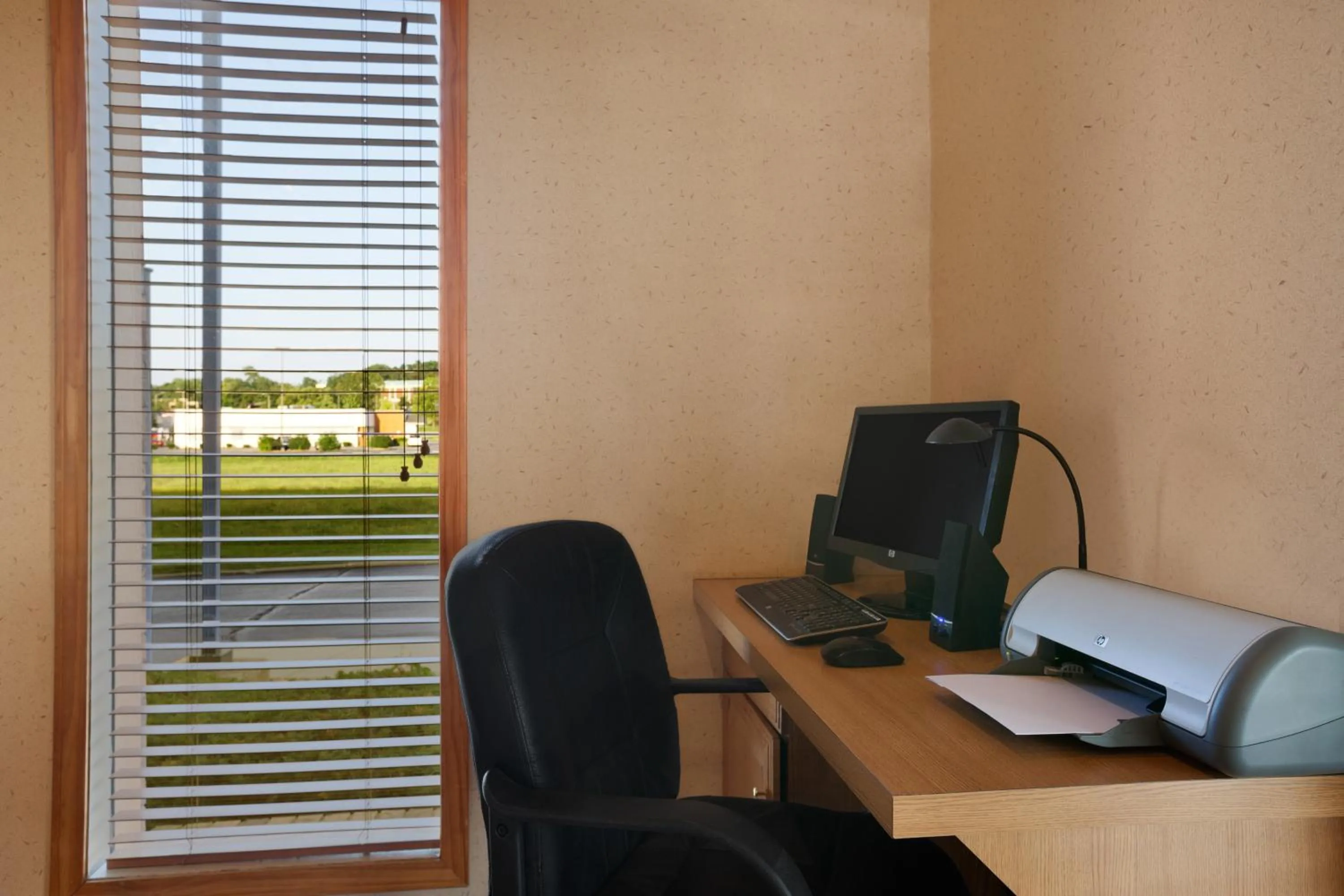 Business facilities in Super 8 by Wyndham Collinsville St. Louis