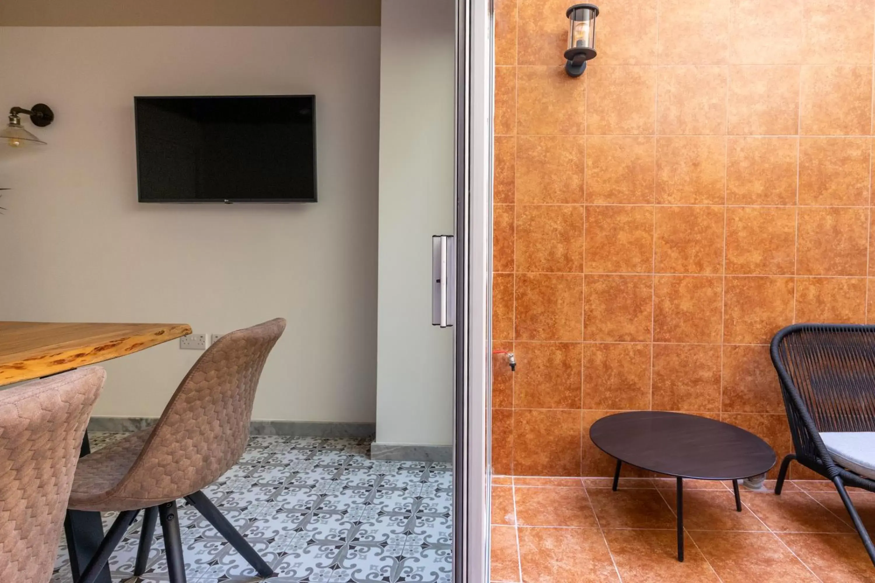 Seating area, TV/Entertainment Center in Lady Todd