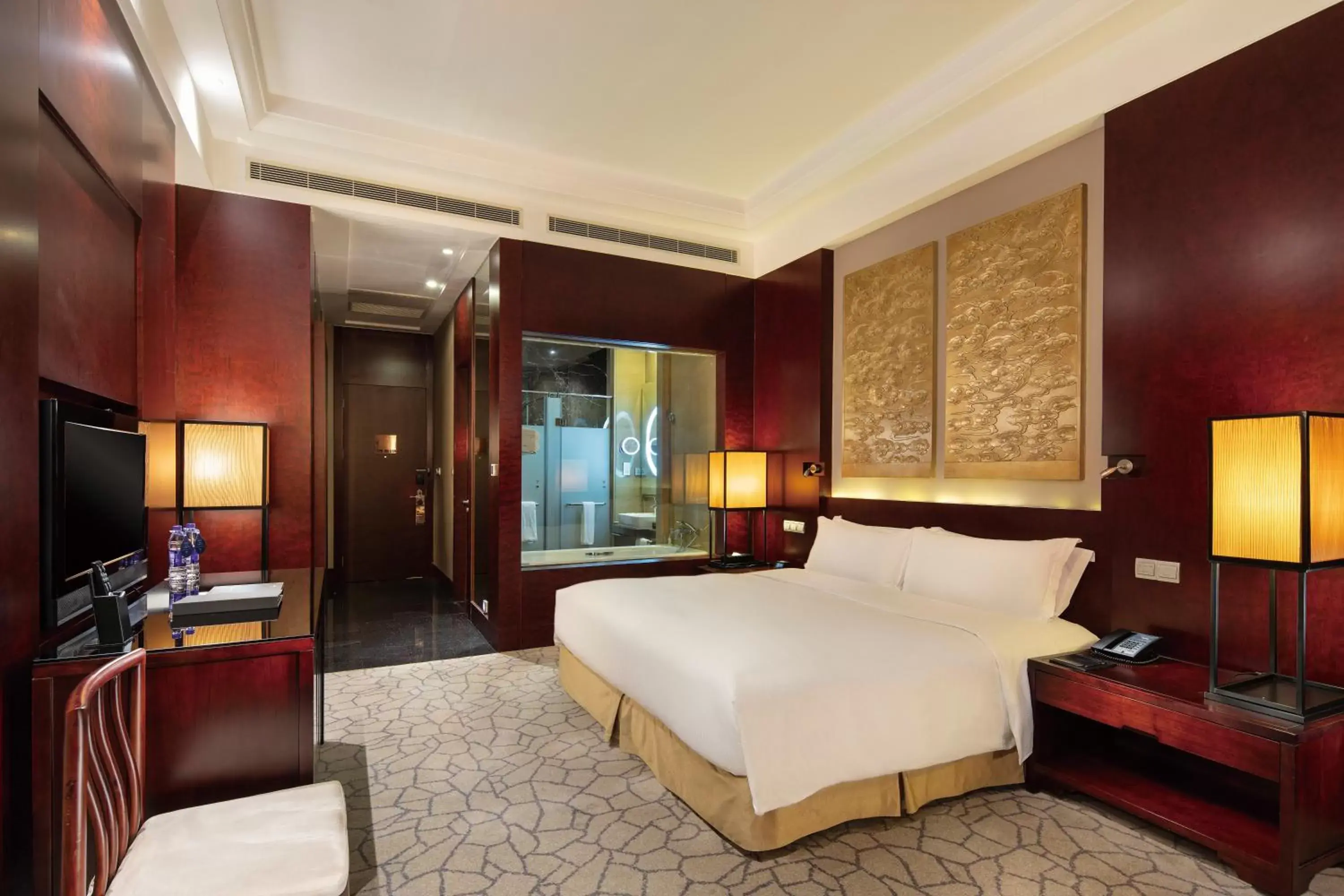 Bedroom, Bed in Hilton Beijing Capital Airport