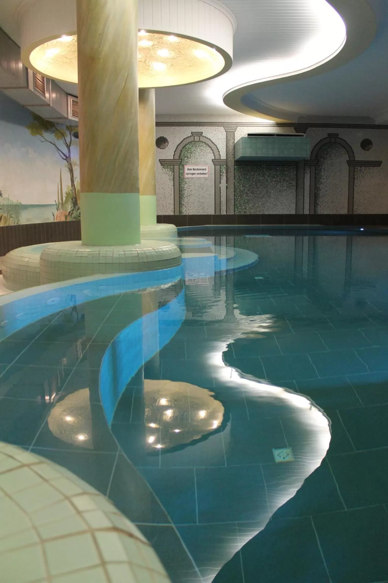 Swimming pool in Hotel Residenz Bad Frankenhausen