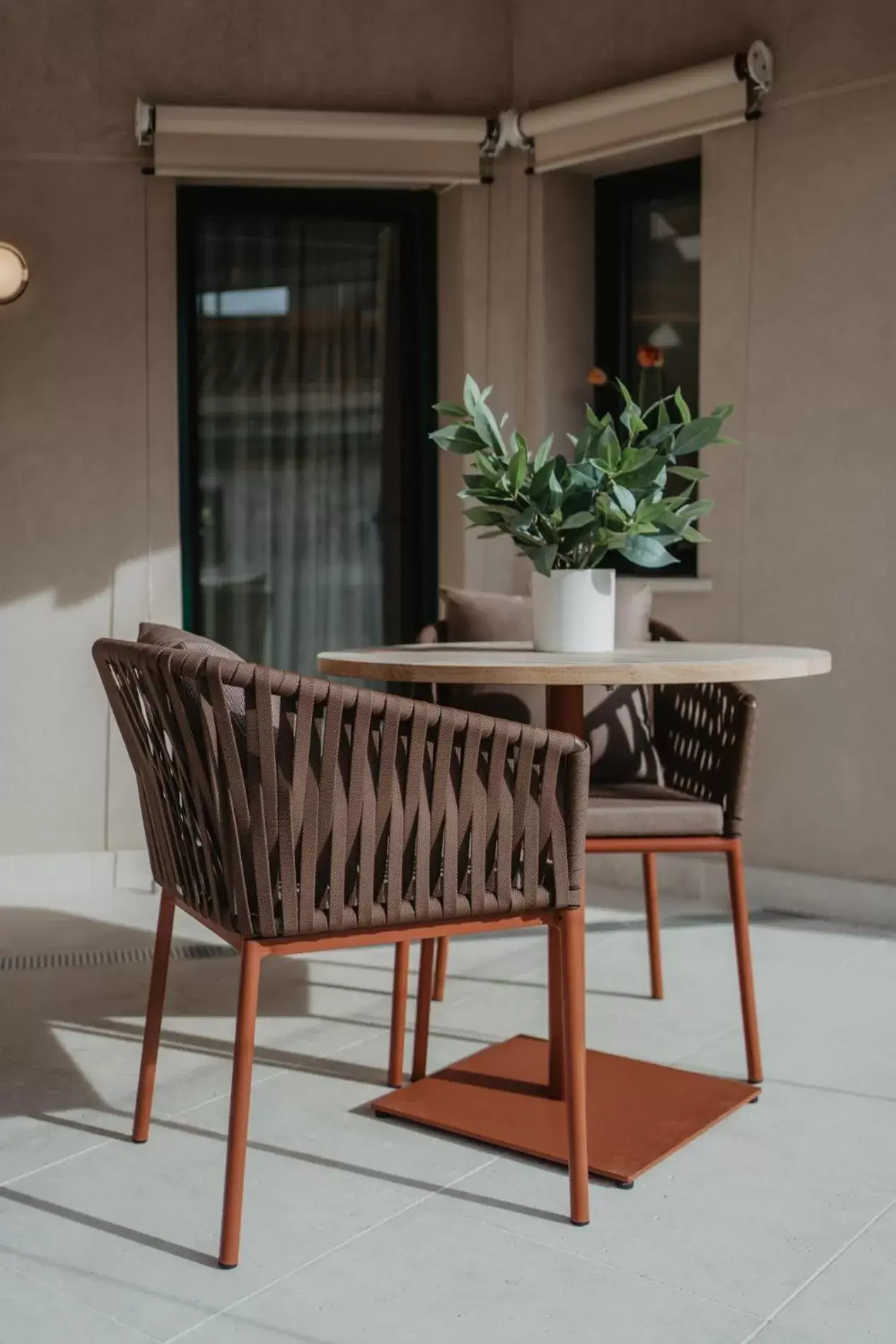 Solarium, Dining Area in Hotel Boutique Petit Luxe