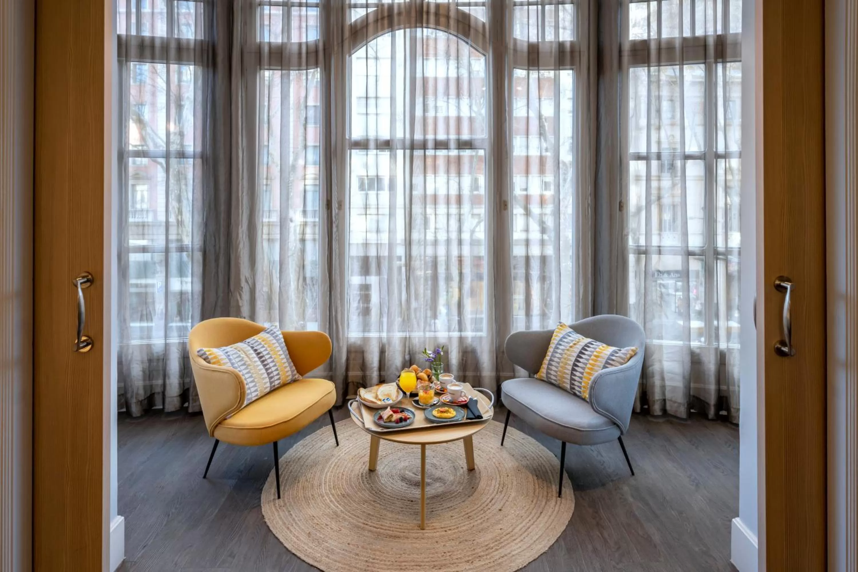 Photo of the whole room in Hotel SERHS Rivoli Rambla