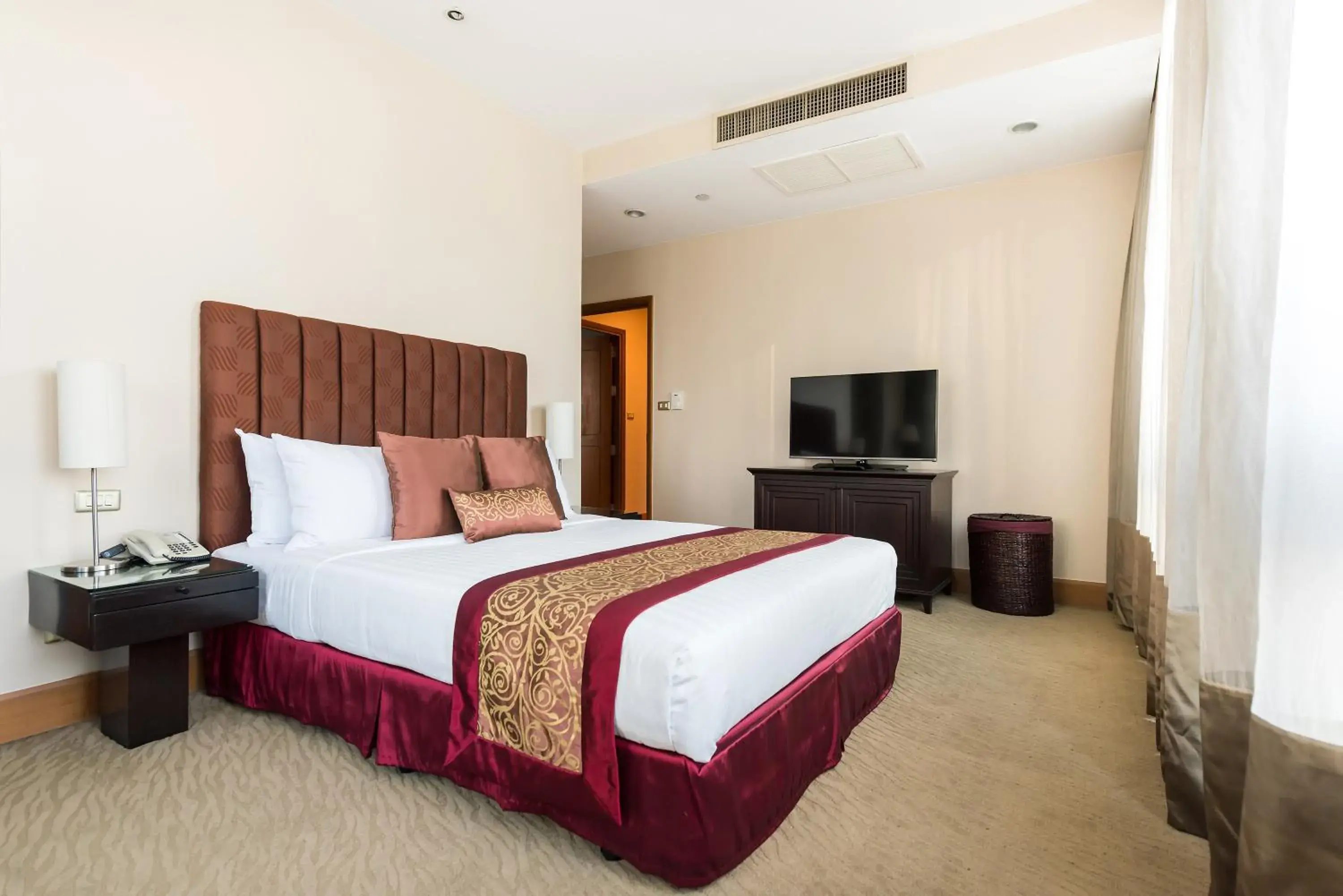 Bedroom, Bed in Ascott Sathorn Bangkok (SHA Extra Plus)