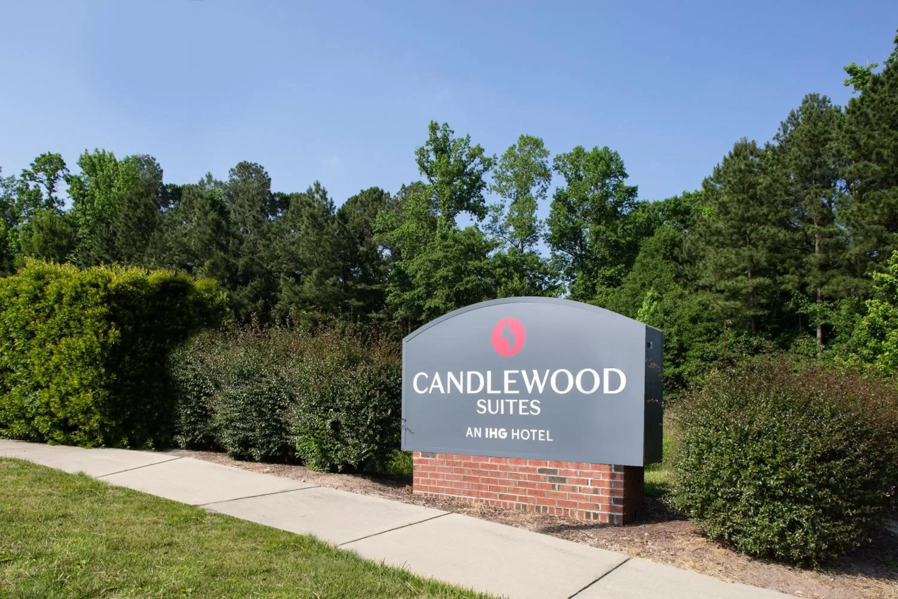 Property building, Property Logo/Sign in Candlewood Suites Apex Raleigh Area, an IHG Hotel