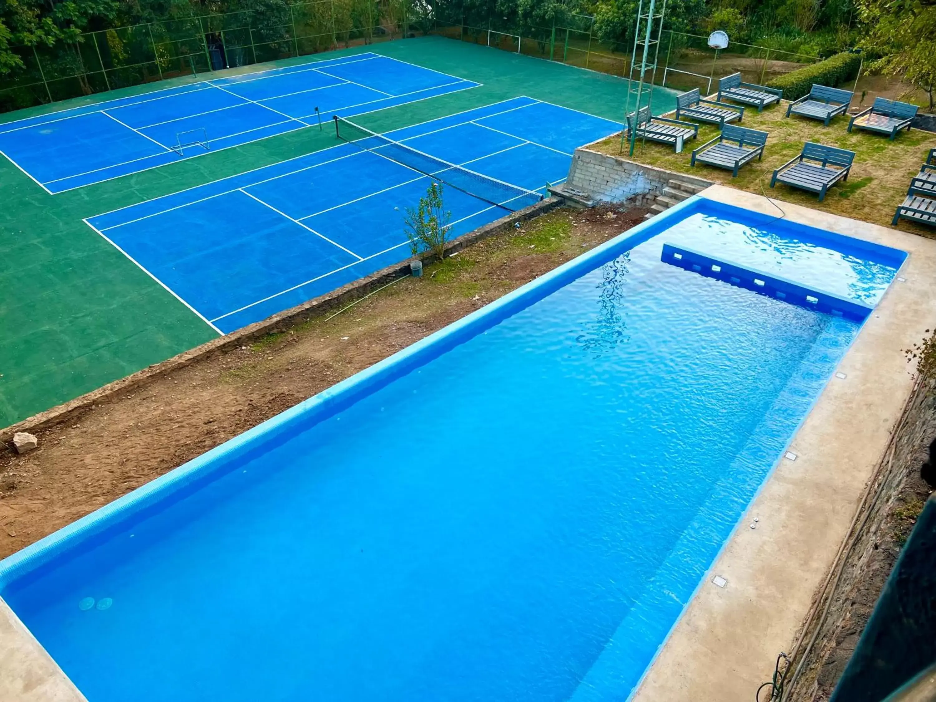 Swimming Pool in San José Del Valle