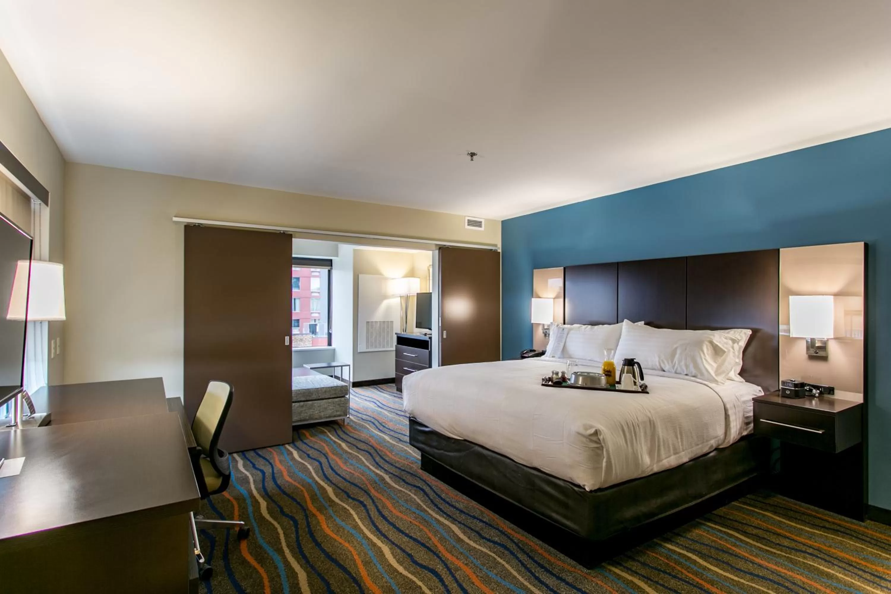 Bedroom, Bed in Holiday Inn Hotel & Suites Chattanooga by IHG