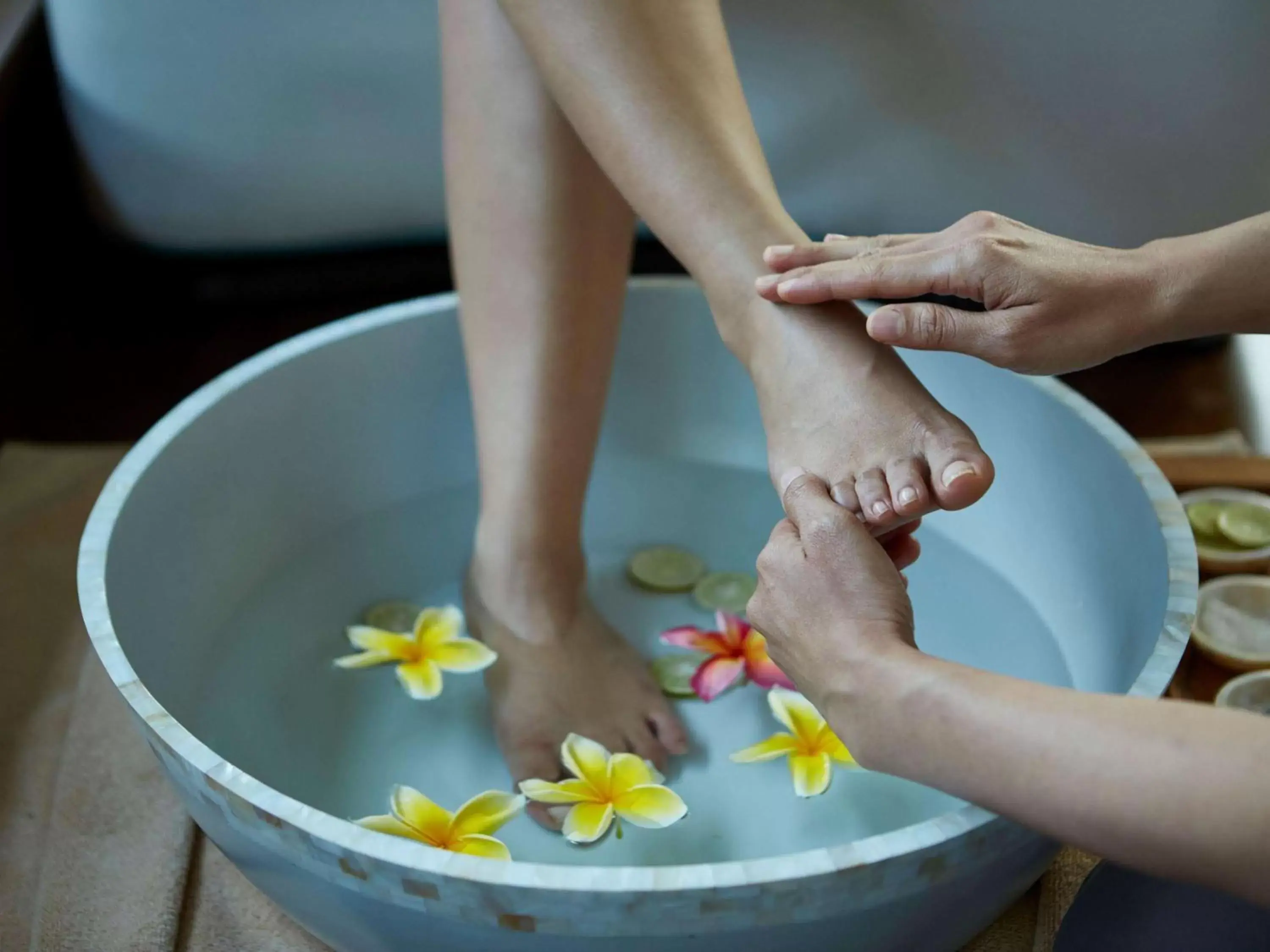 Spa and wellness centre/facilities in Raffles Jakarta Spa and wellness centre/facilities in Raffles Jakarta