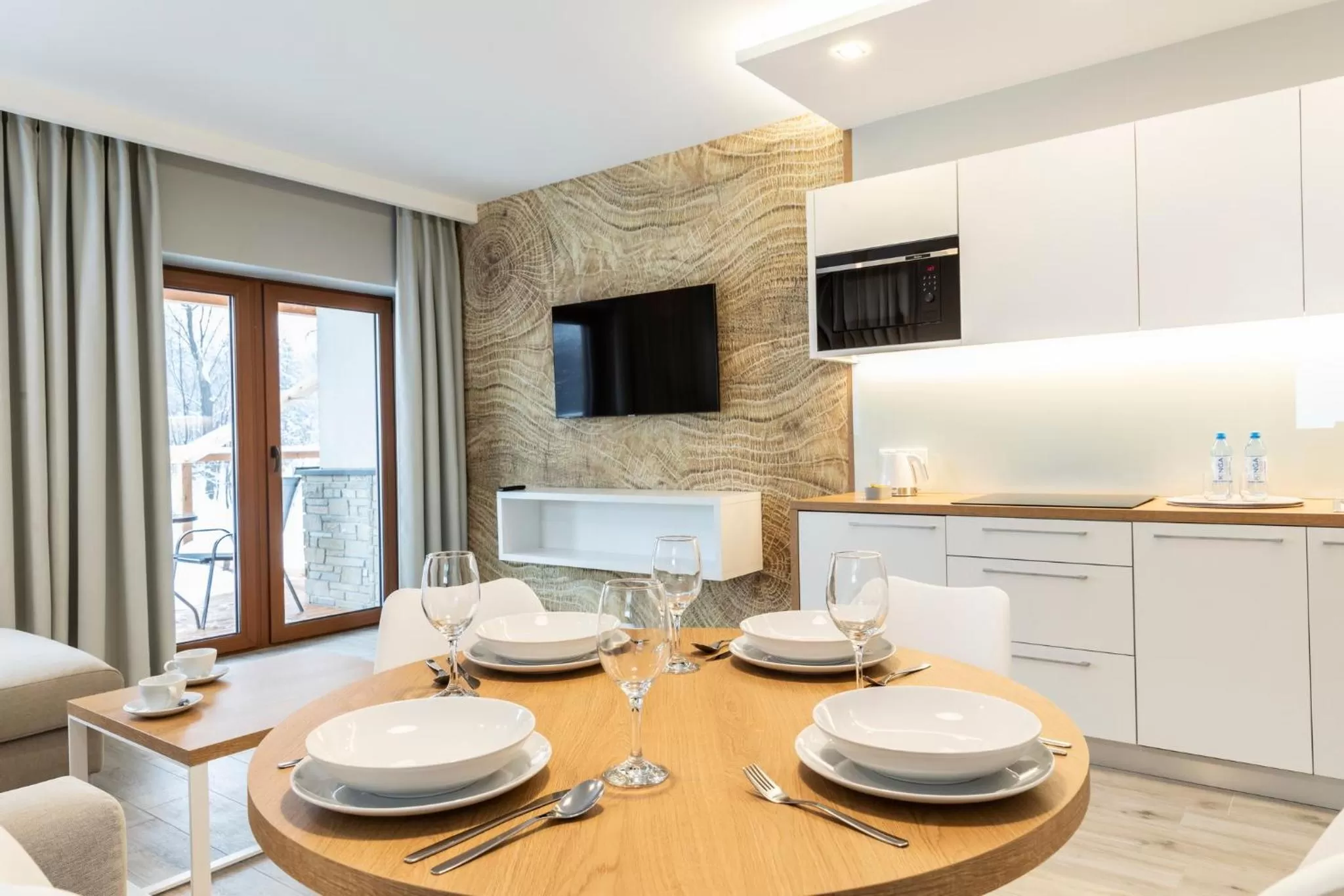 Kitchen or kitchenette in Royal Hill Residence