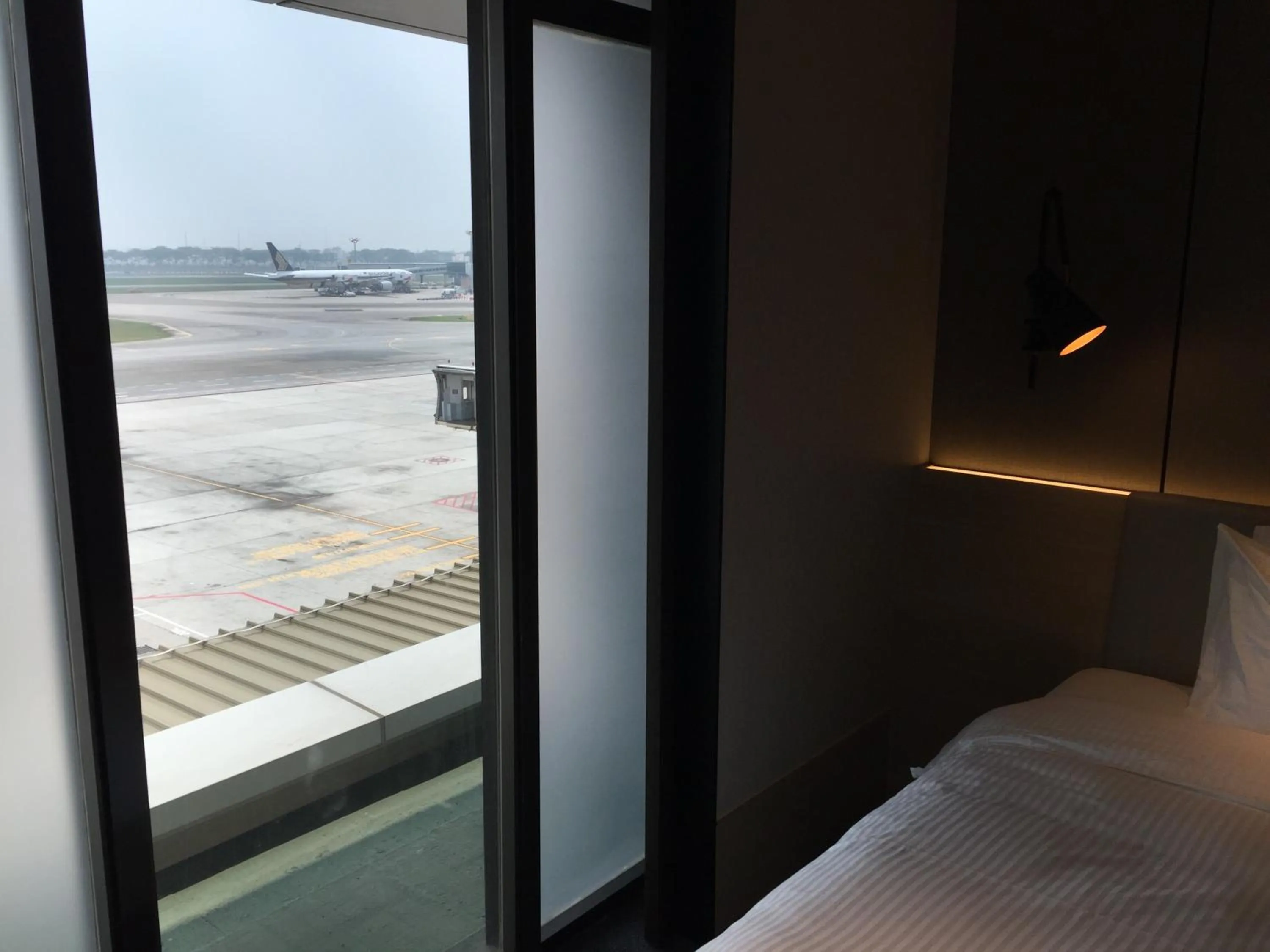 Bed in Aerotel Singapore - Transit Hotel in Terminal 1