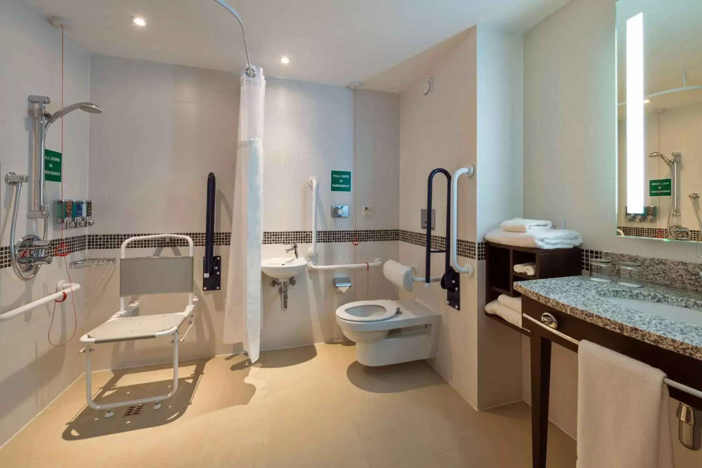 Bathroom in Hampton by Hilton Luton Airport
