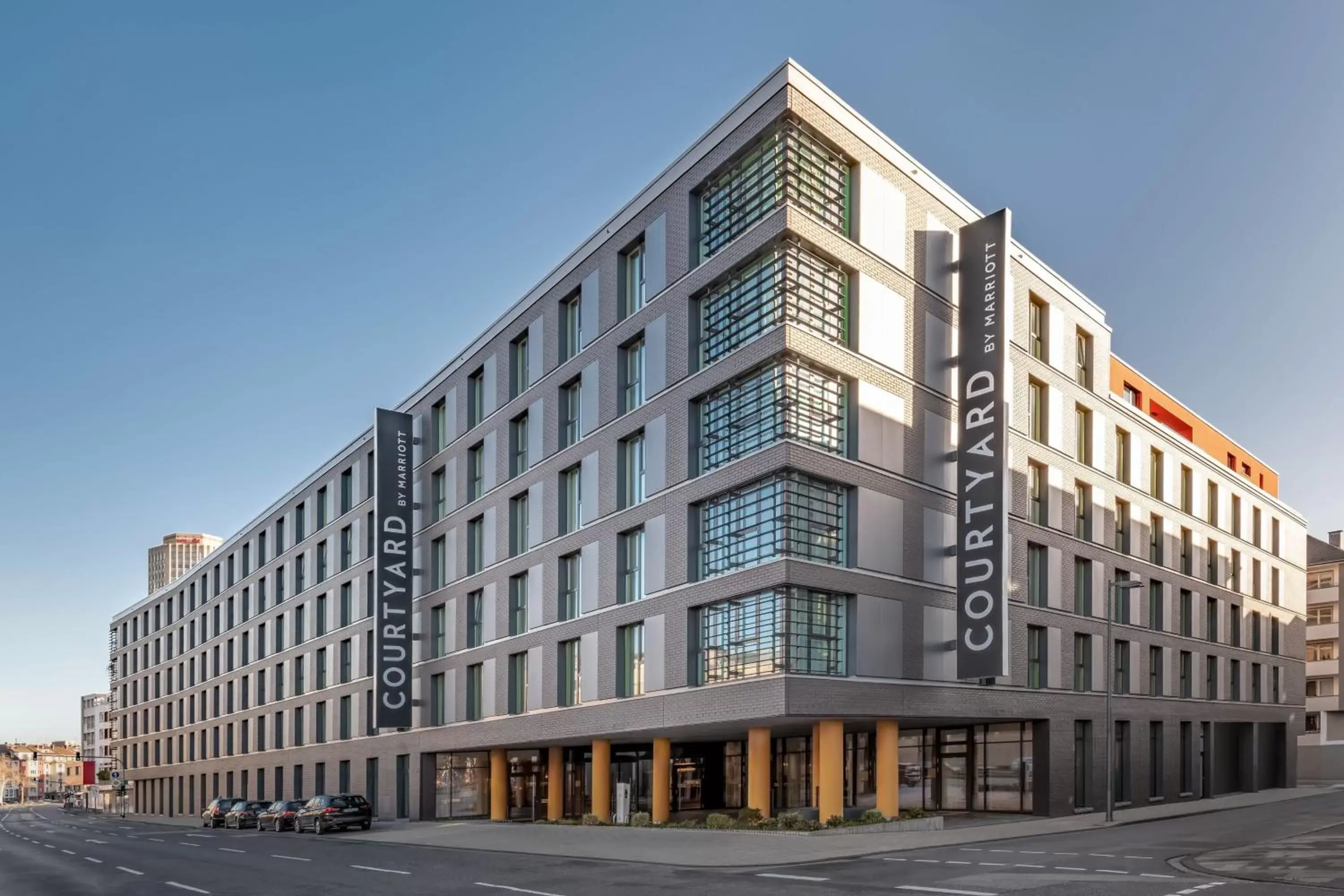 Property Building in Courtyard by Marriott Cologne