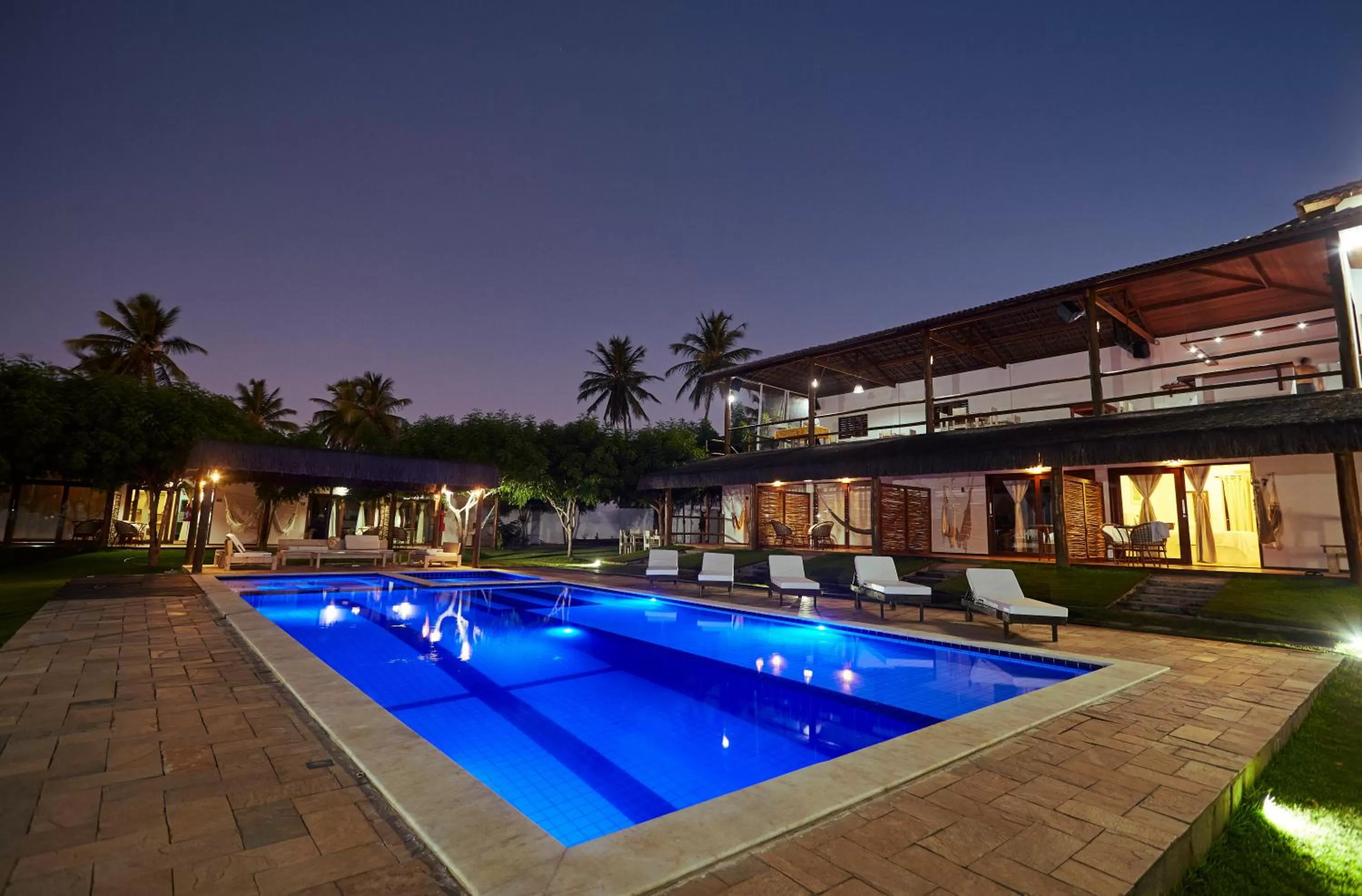 Swimming pool in Vila Emanuelle Pousada Boutique