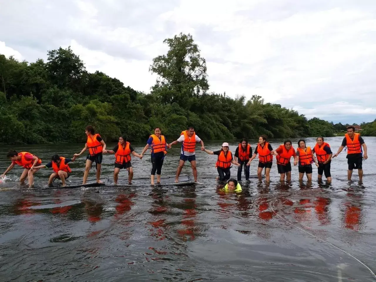 Activities in Aekpailin River Kwai Resort