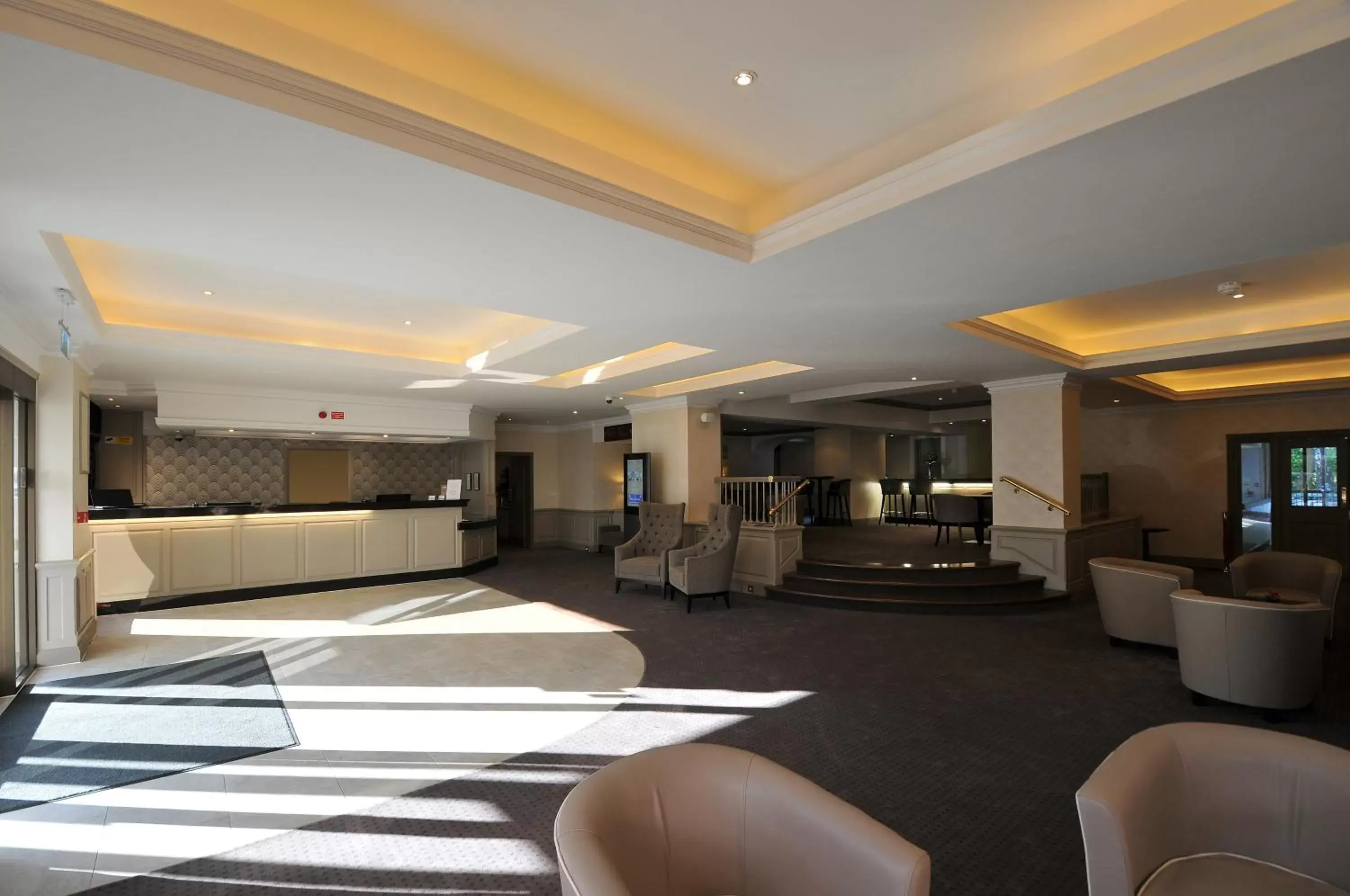 Lobby or reception, Banquet Facilities in Bromley Court Hotel London