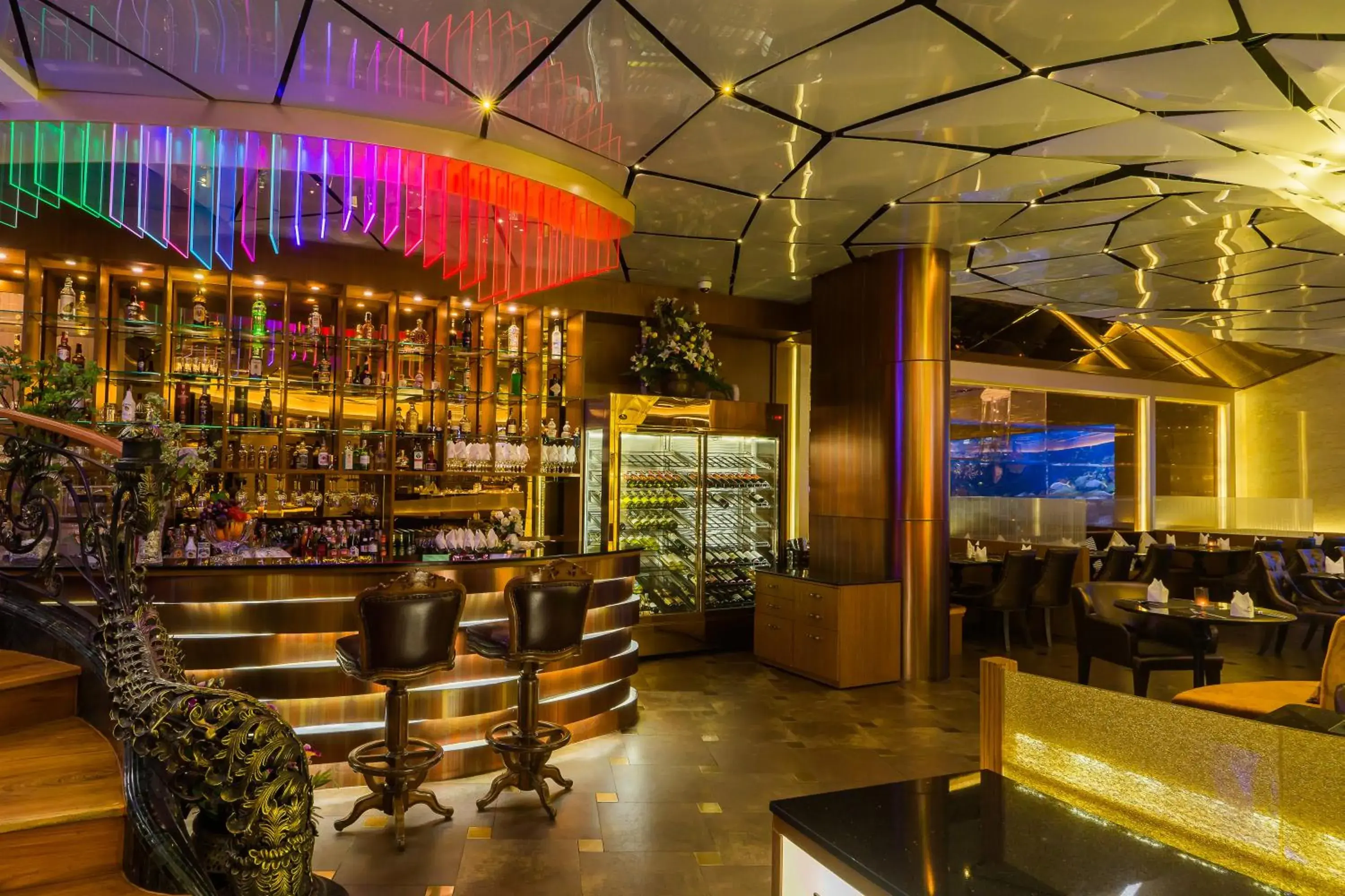 Restaurant/places to eat, Lounge/Bar in Amaranta Hotel - SHA Plus