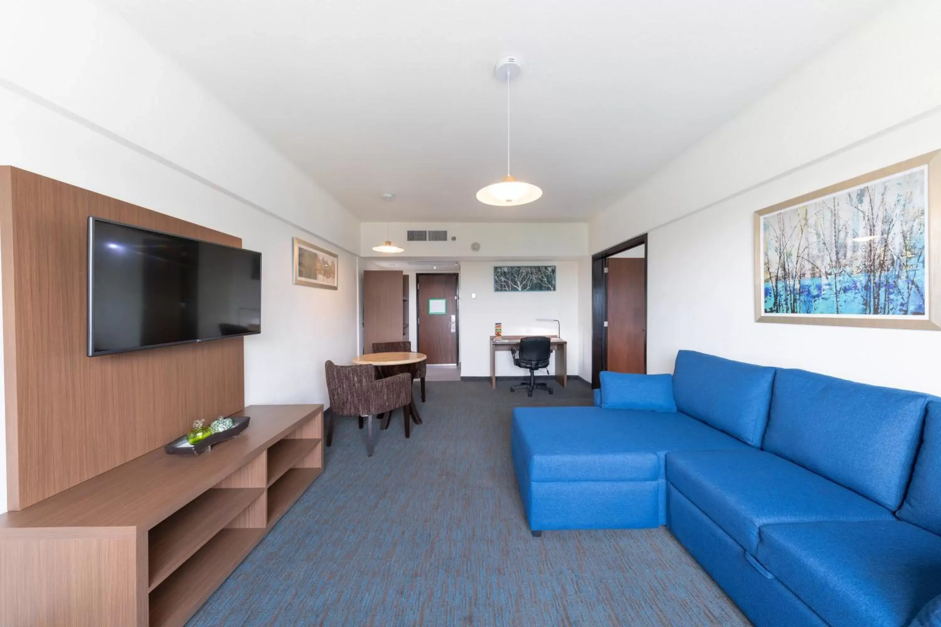 One-Bedroom Suite in Holiday Inn Guadalajara Expo Plaza del Sol by IHG One-Bedroom Suite in Holiday Inn Guadalajara Expo Plaza del Sol by IHG