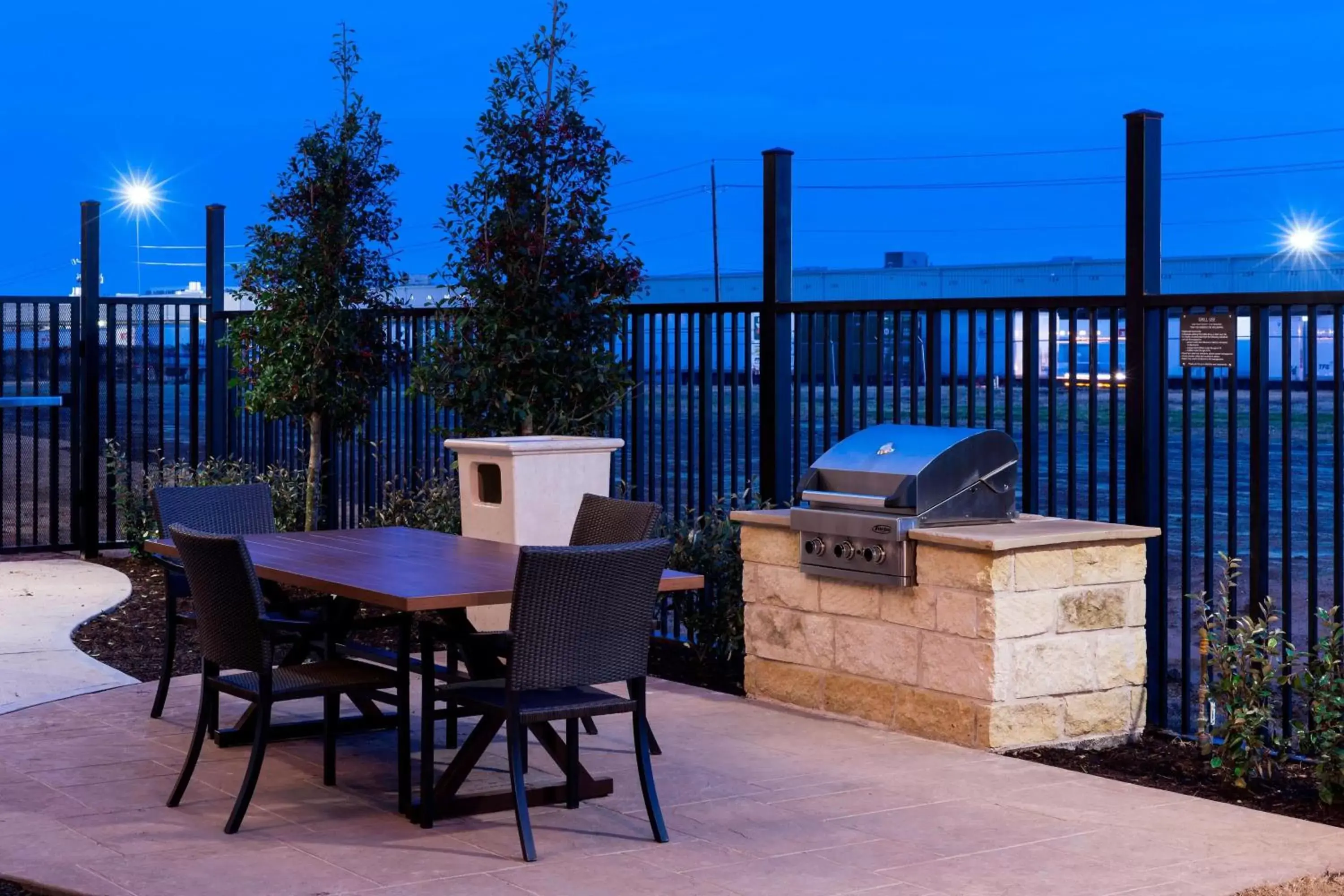 Restaurant/places to eat in Residence Inn by Marriott Dallas Plano/Richardson